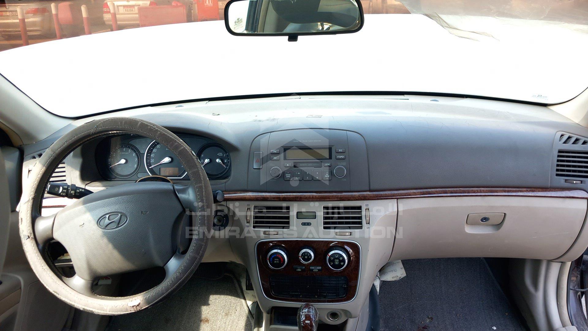 2006 HYUNDAI SONATA VIN: KMHET41C36A241840