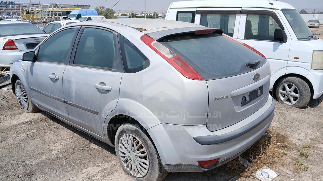2006 Ford Focus — Rear Left Angle — Photo 6