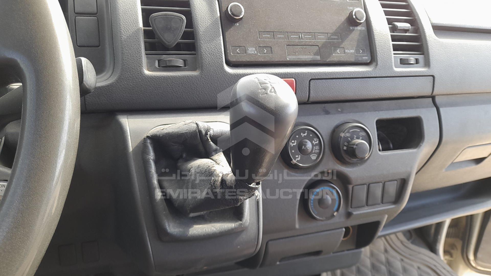 2016 TOYOTA HIACE VIN: JTFHX02P2G5003740