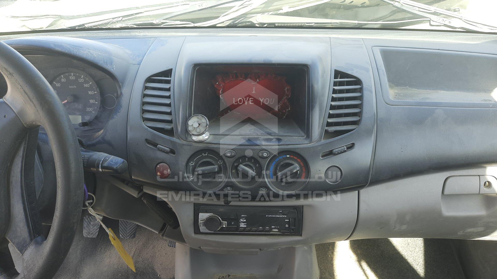 2010 MITSUBISHI L 200 VIN: MMBJNKA50AD031418