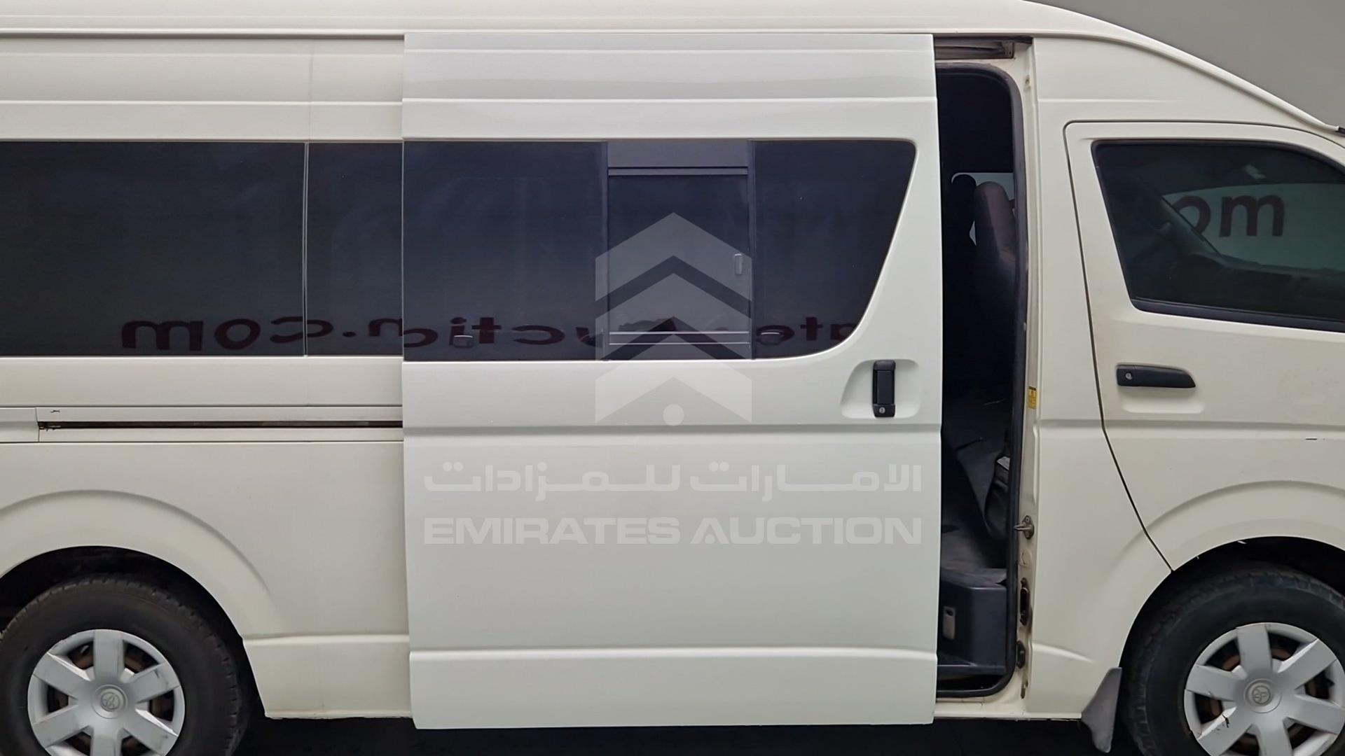 2013 TOYOTA HIACE VIN: JTGSX22P0D6140050