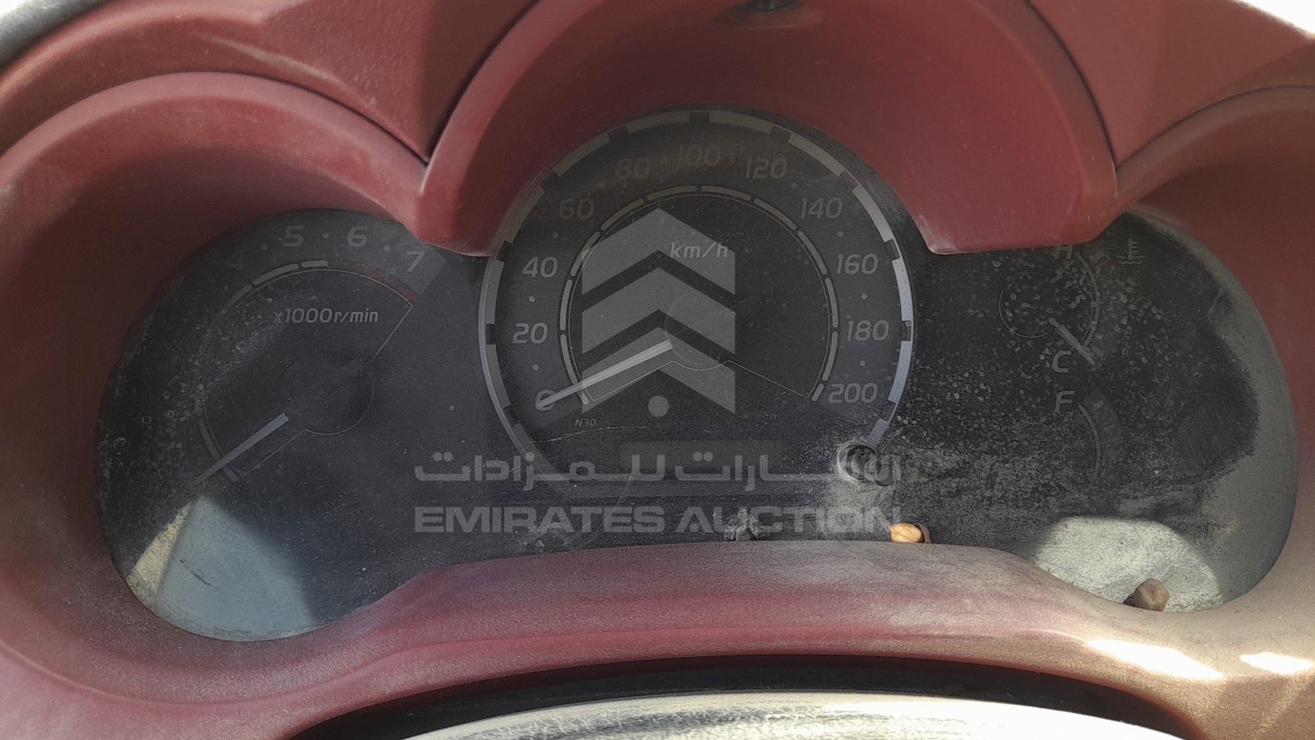 2011 TOYOTA HILUX VIN: MR0EX12G7B2057192