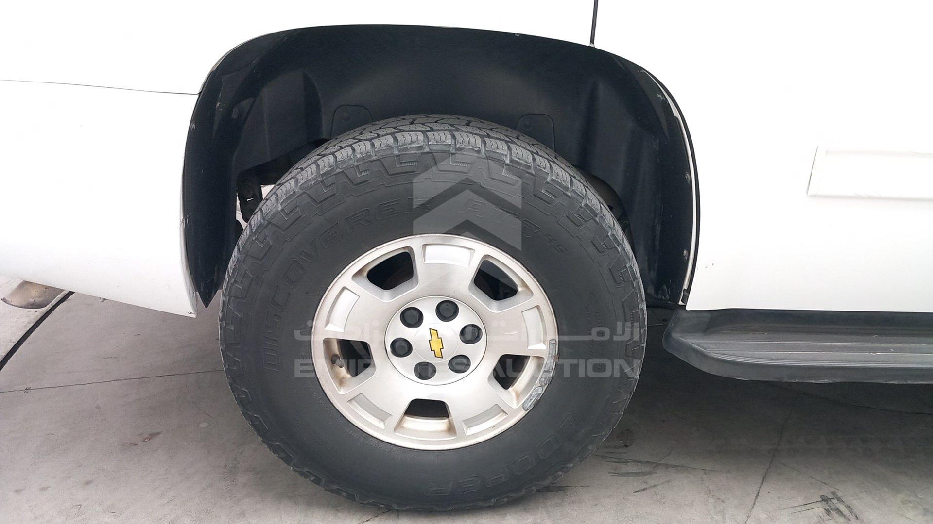 2013 CHEVROLET TAHOE VIN: 1GNSK6E00DR302279
