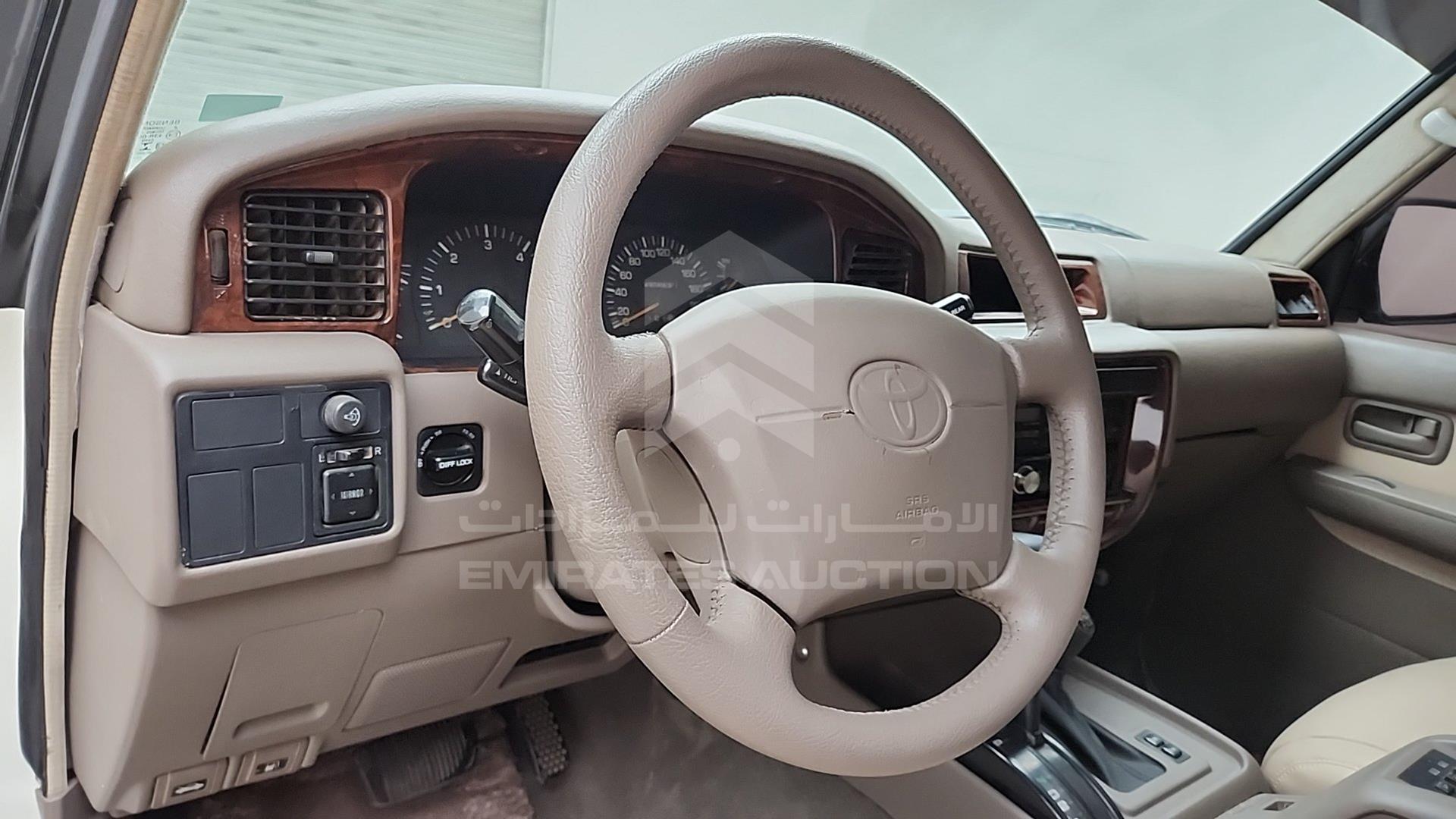 1997 TOYOTA LAND CRUISER VIN: FZJ800156709