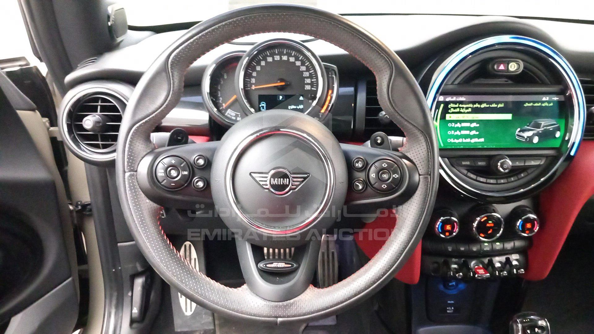 2021 MINI COOPER S VIN: WMWXR5A00M2N03907
