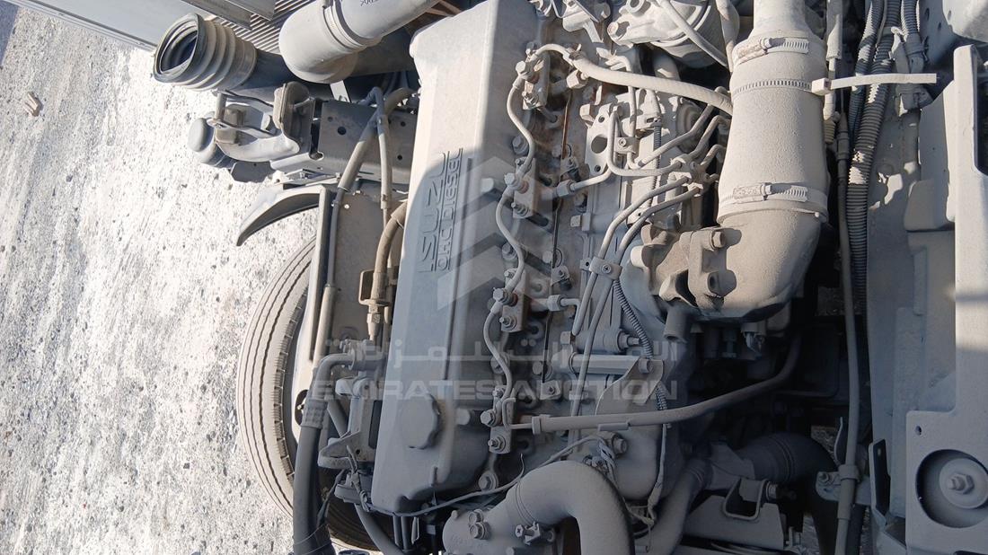 2014 Isuzu Reward NM — Engine Bay — Photo 26