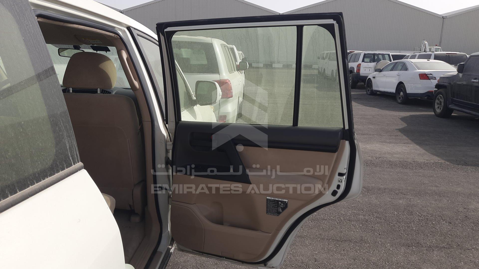 2013 TOYOTA LAND CRUISER VIN: JTMDU09J2D5072652