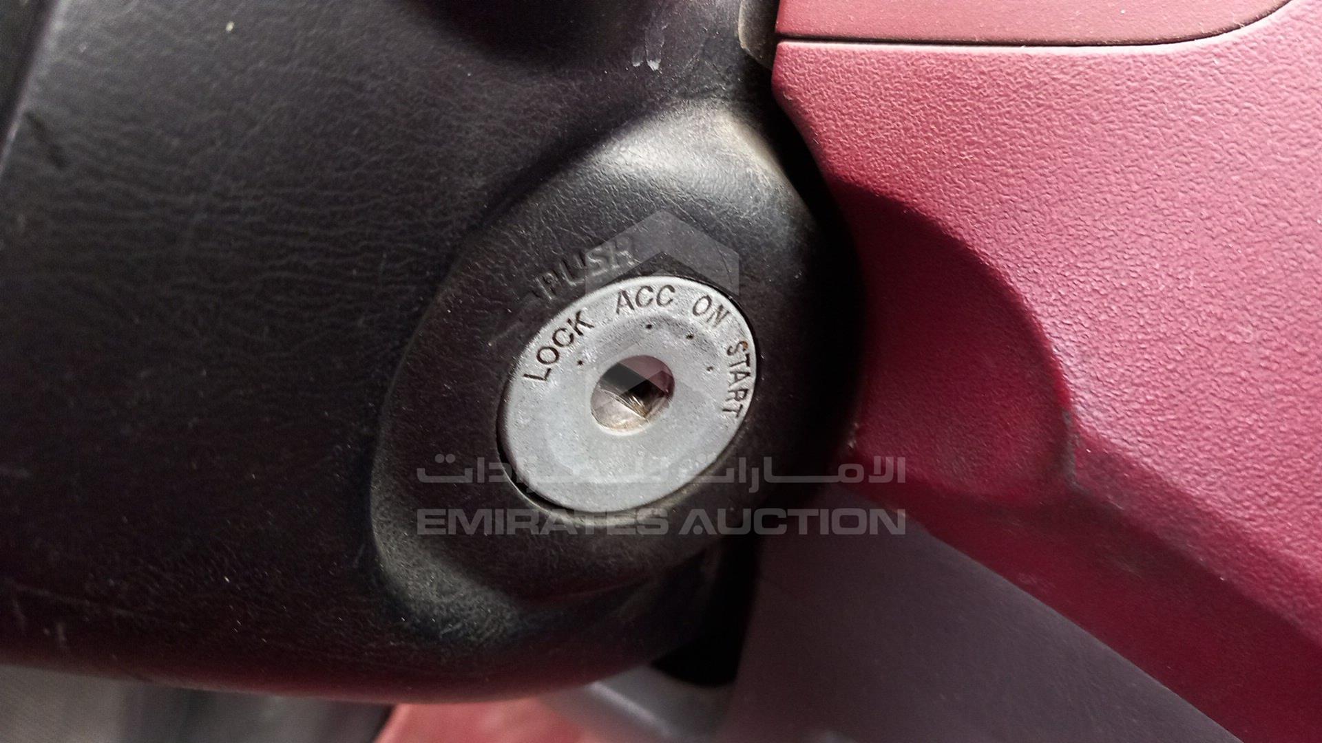 2015 TOYOTA HILUX VIN: MR0EW12G9F3032359
