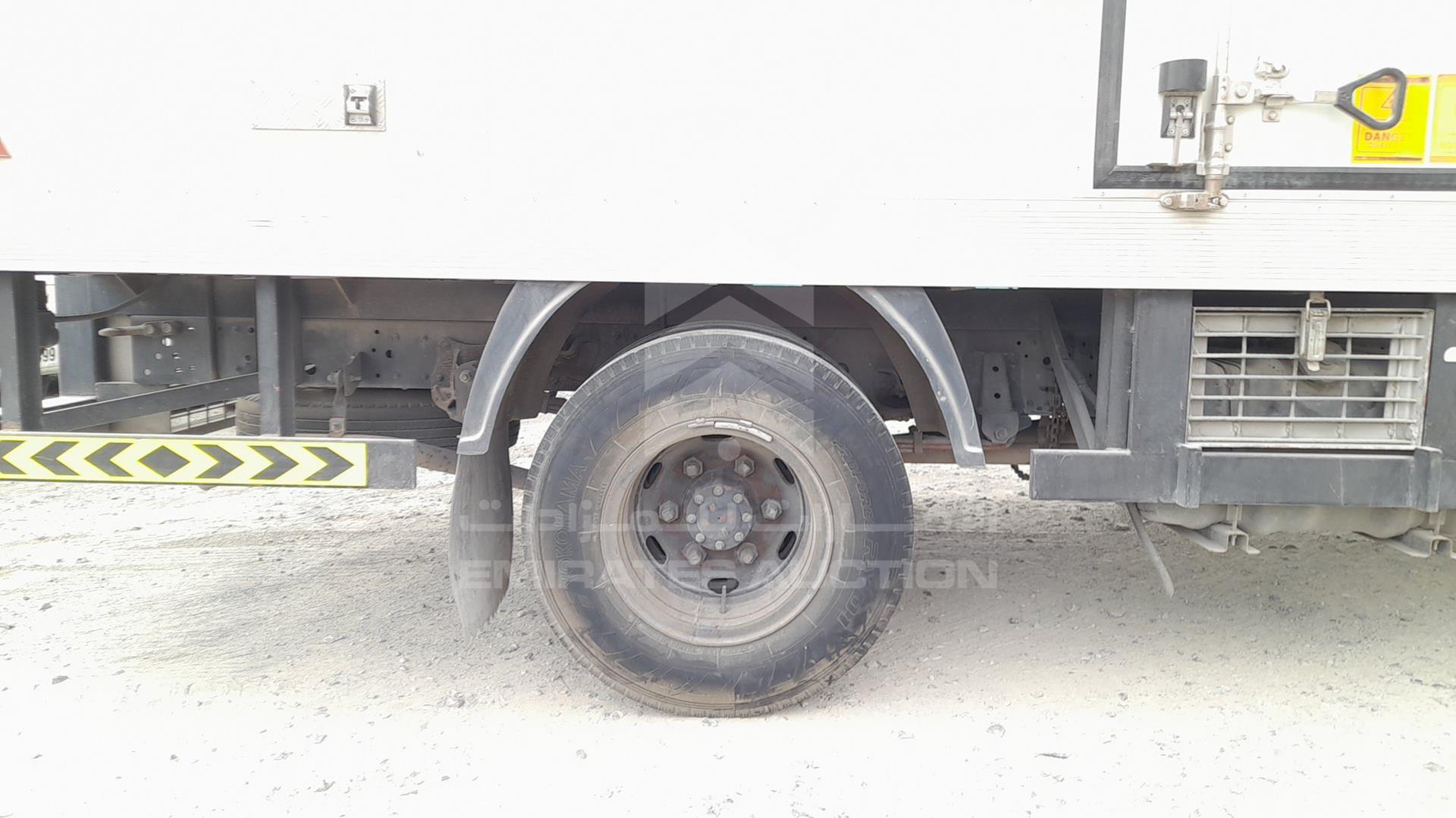 2017 ISUZU NPR VIN: JAAKP34H4H7P07991