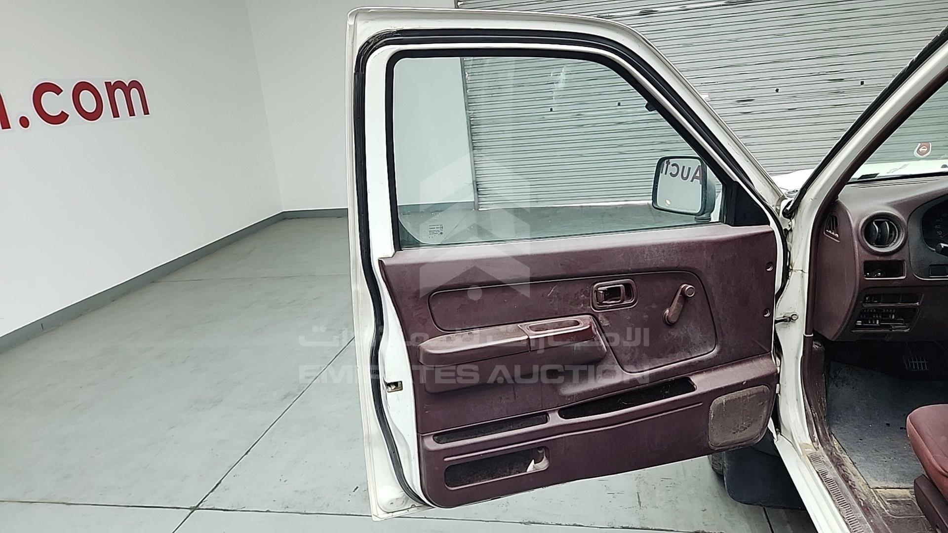 2013 NISSAN 2400 VIN: 3N6DD2EY8DK090753
