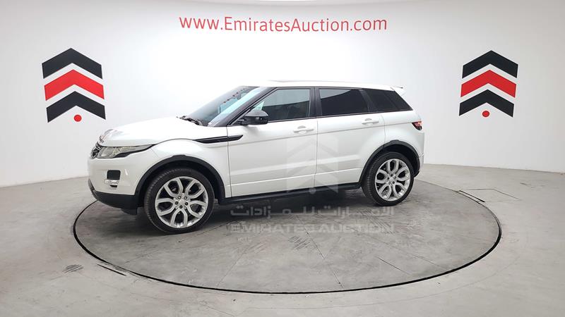 SALVA2BG0EH935397 Auction: EmiratesAuction Lot: 416781 SALVA2BG0EH935397 Range Rover Evoque 2014 WHITE Photo 57