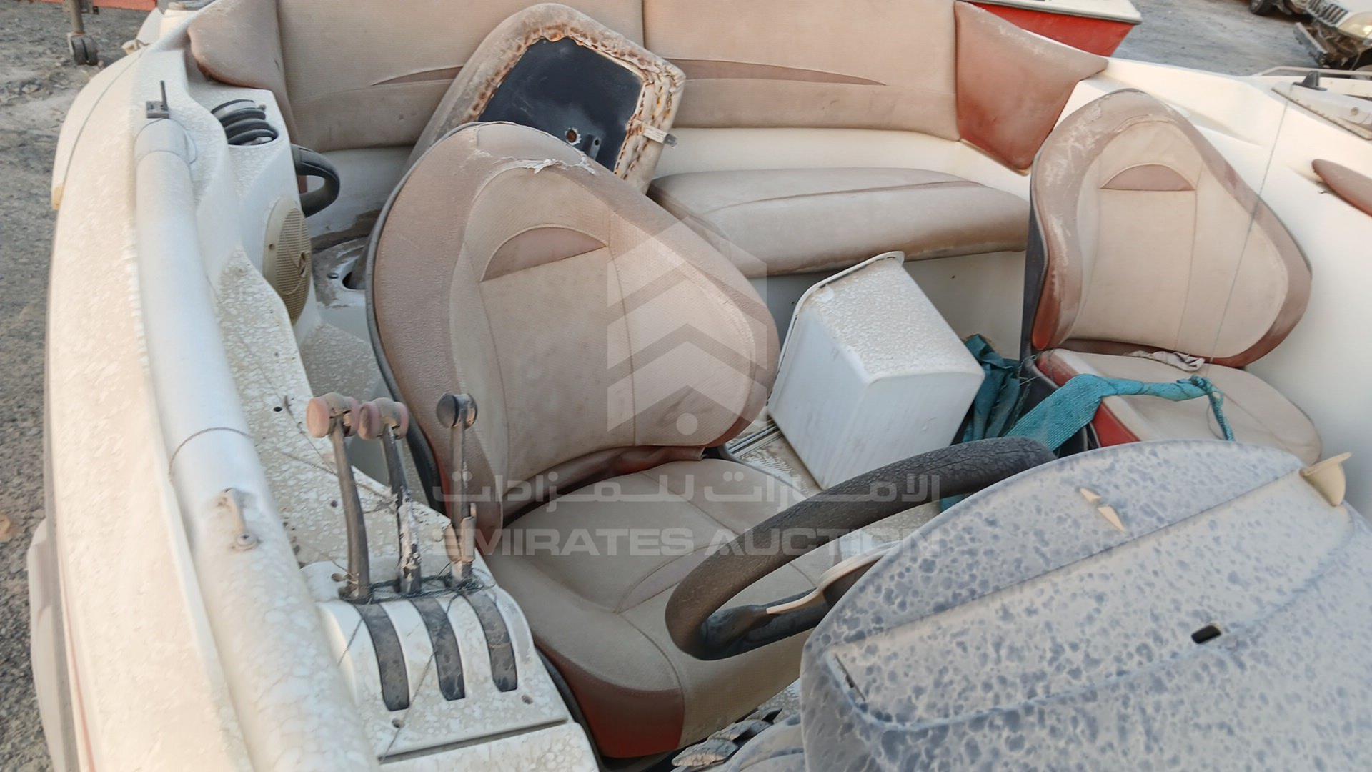 0 BOAT + TROLLEY --- VIN: D069674DXBTRAILER