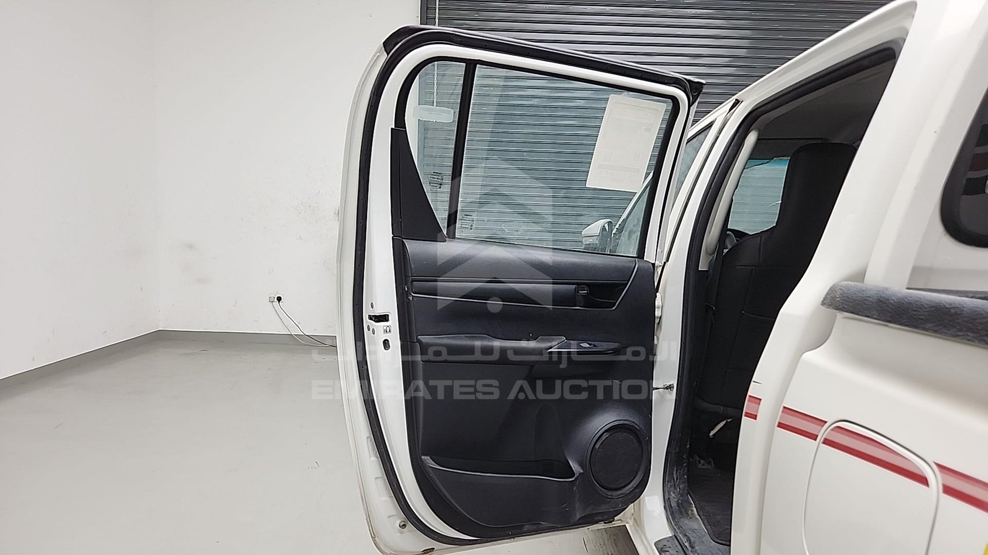 2023 TOYOTA HILUX VIN: MR0DB9CD2P5161754