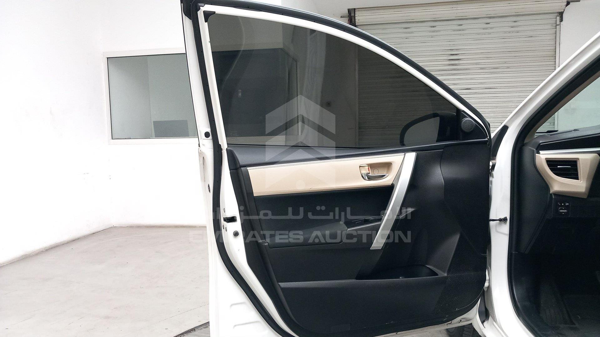 2015 TOYOTA COROLLA VIN: RKLBB9HE7F5061786