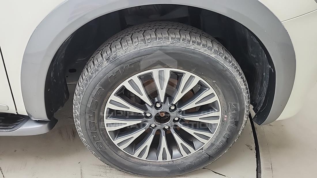 نيسان باترول 2019 — الإطار الأمامي الأيمن — صورة 37