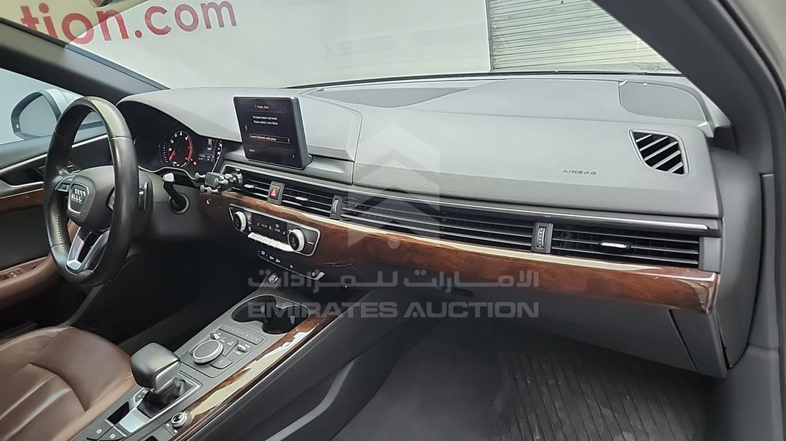 اودي ايه 4 2016 — زاوية واجهة الراكب الأمامي الأيمن — صورة 27