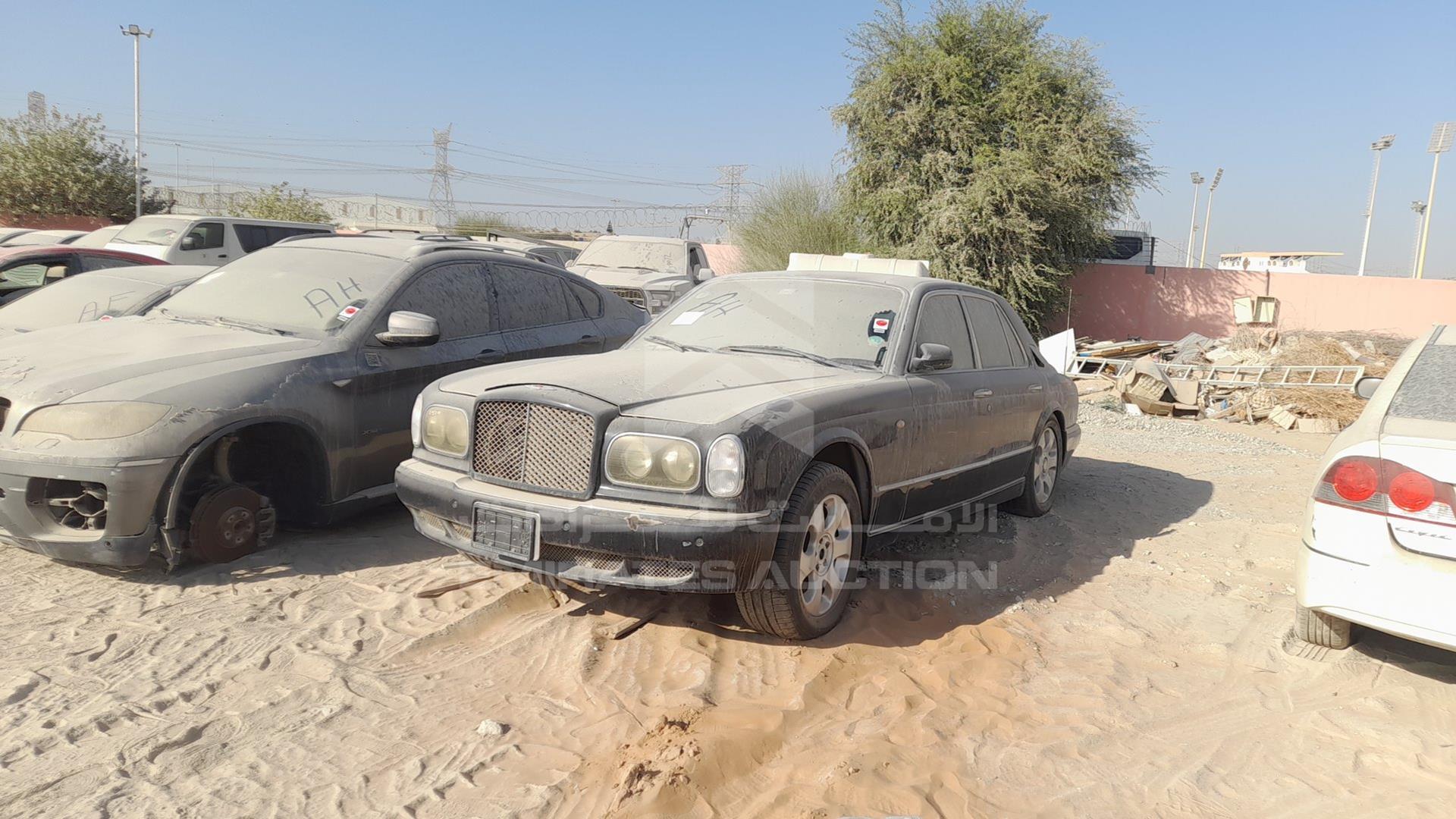 2000 BENTLEY ARNAGE VIN: SCBLC33E6YCX04648