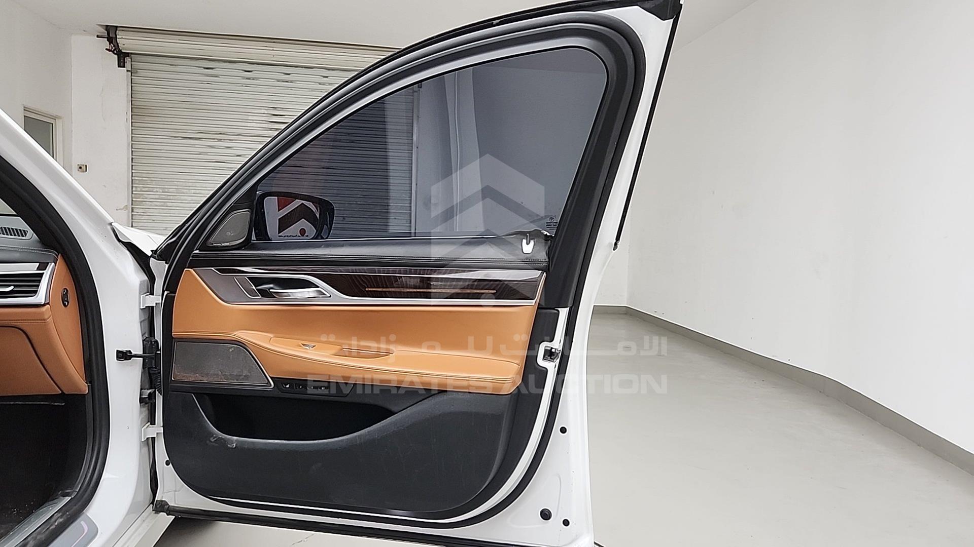 2018 BMW 740 IL VIN: WBA7E2109JBN84959