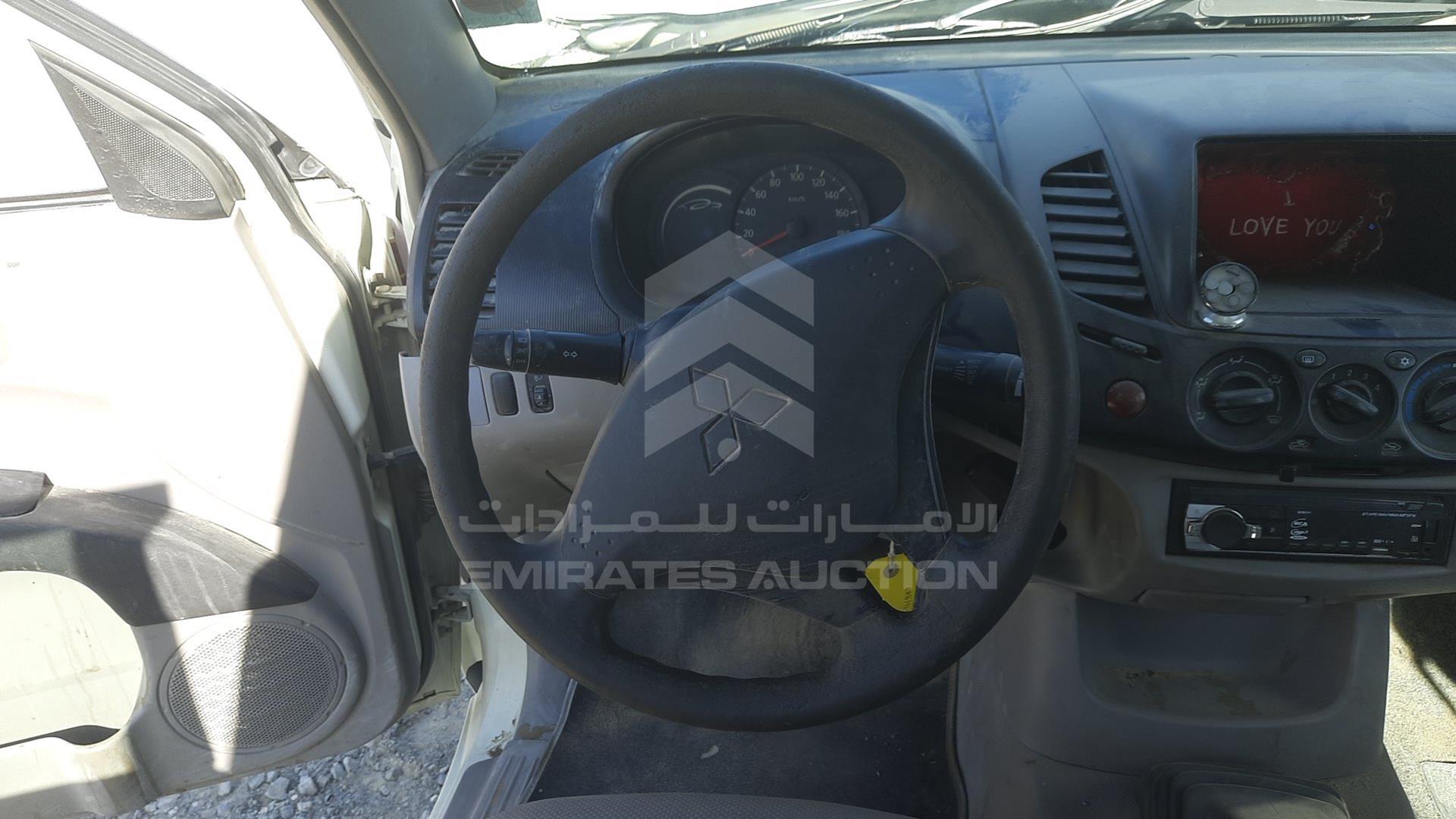 2010 MITSUBISHI L 200 VIN: MMBJNKA50AD031418