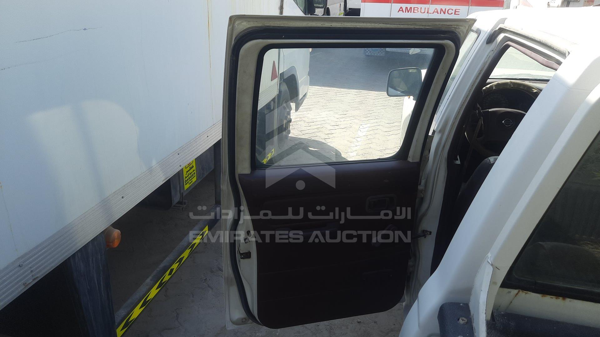 2007 NISSAN 2400 VIN: JN6DD23S07X216038