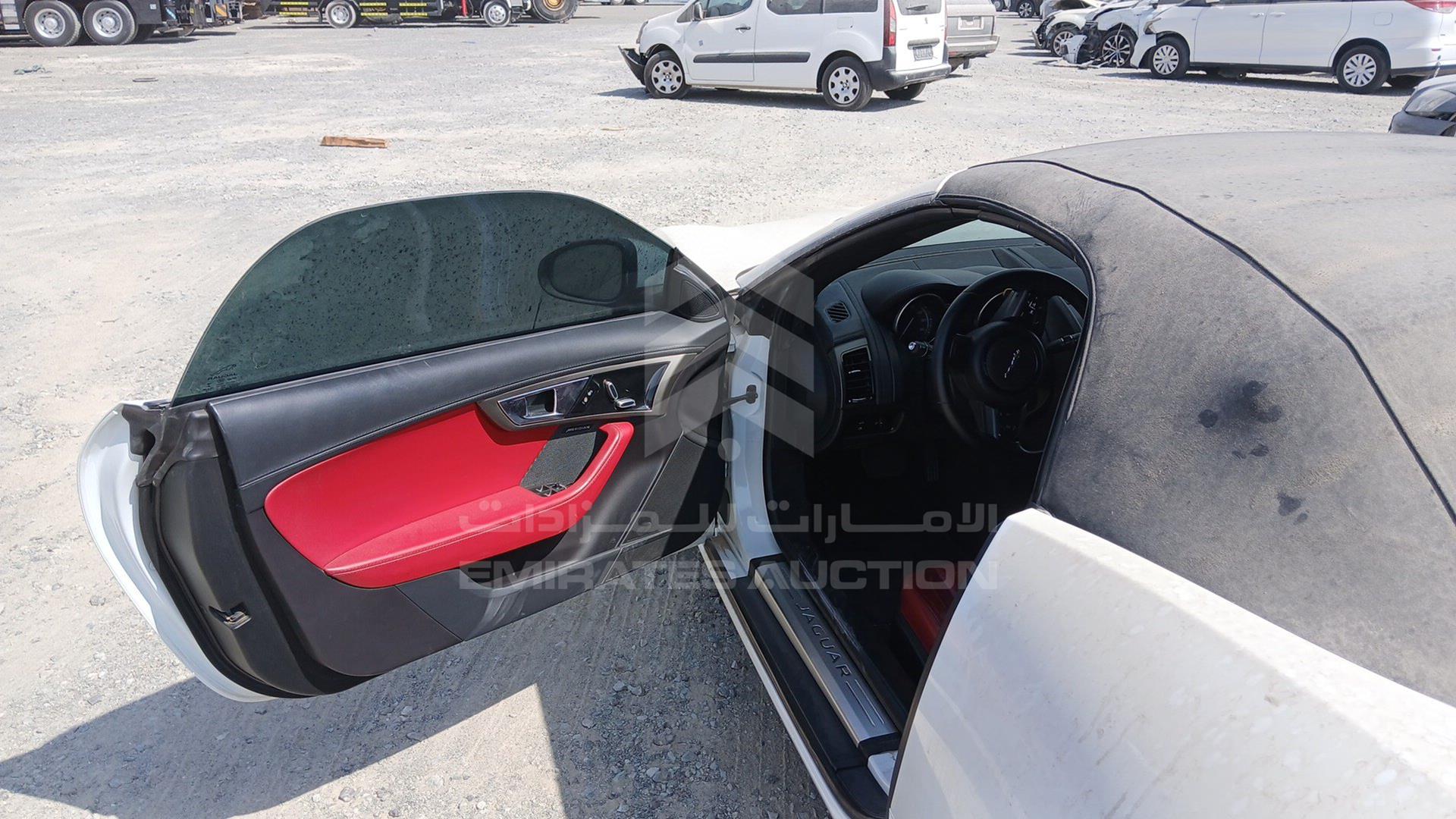 2014 JAGUAR F-TYPE VIN: SAJAA65G2E8K06277