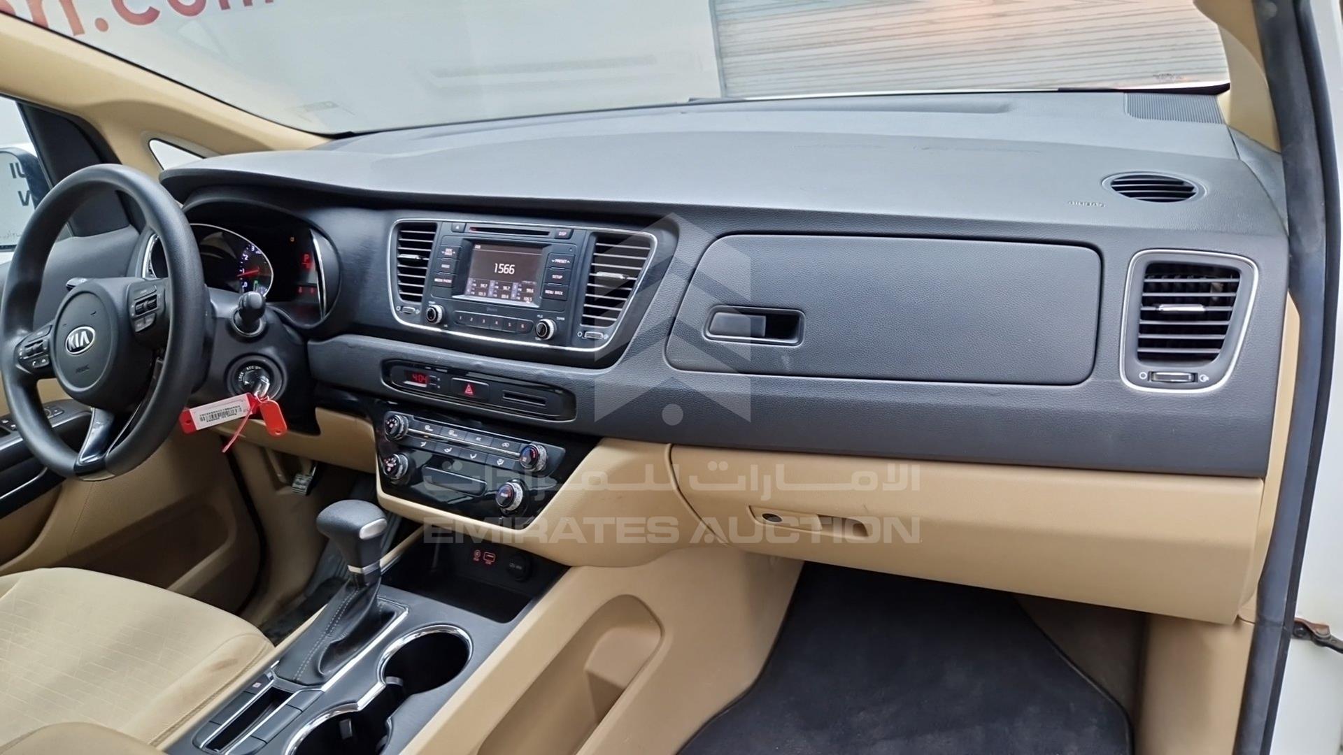 2019 KIA CARNIVAL VIN: KNAMB8121K6545261