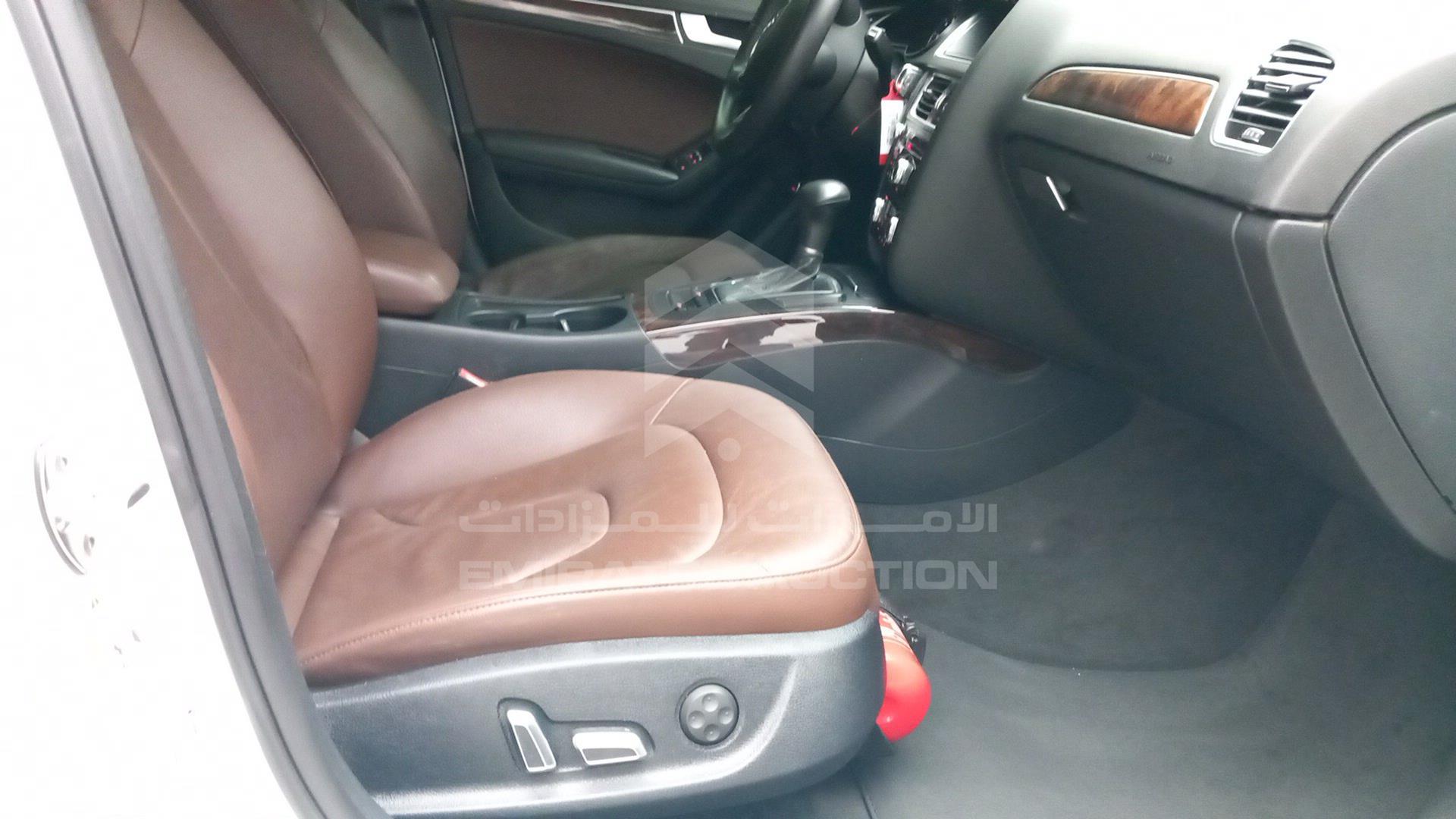 2014 AUDI A4 VIN: WAUACCFL5EN021061