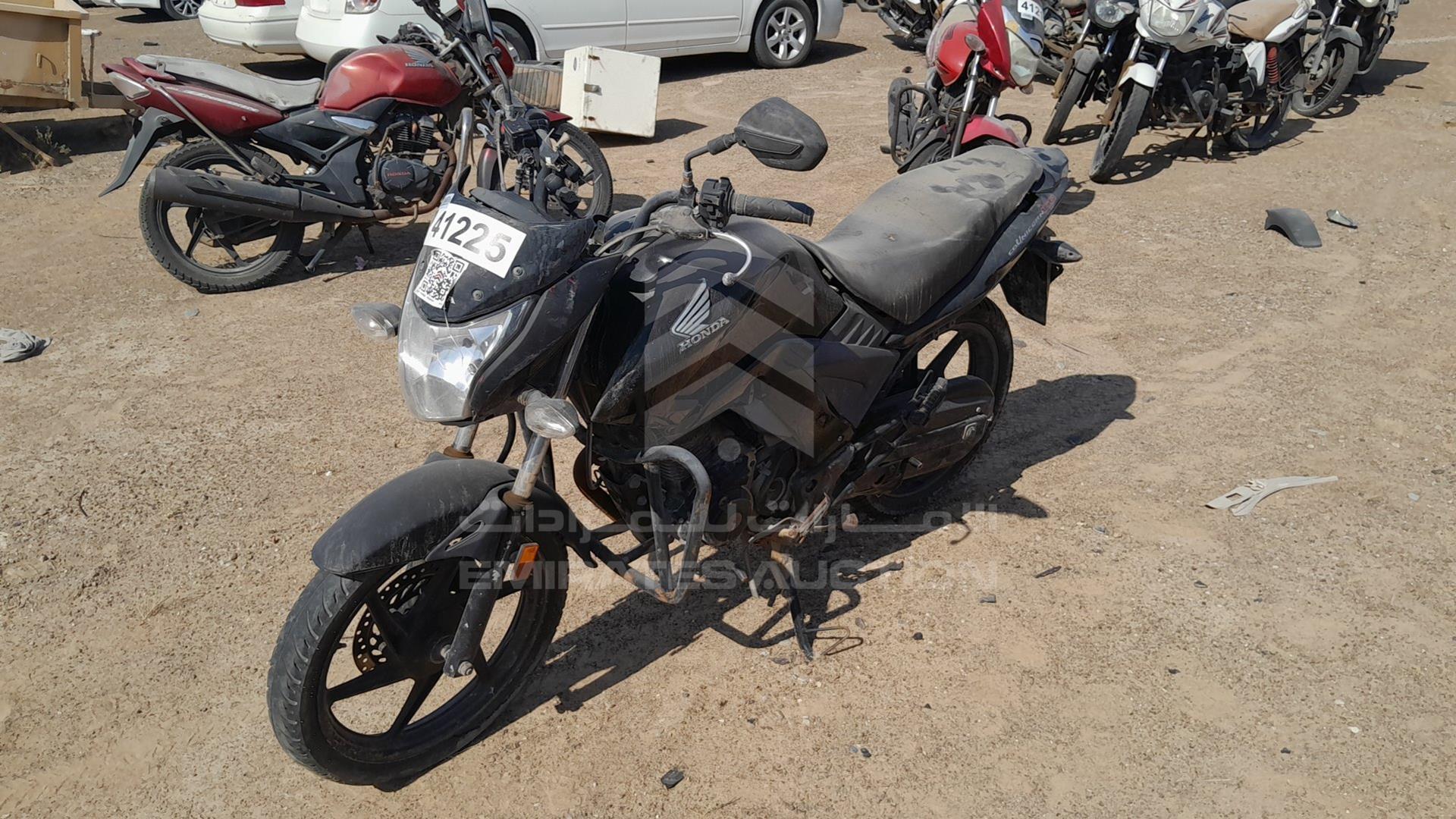 2016 HONDA UNICORN VIN: ME4KC204EG8017371