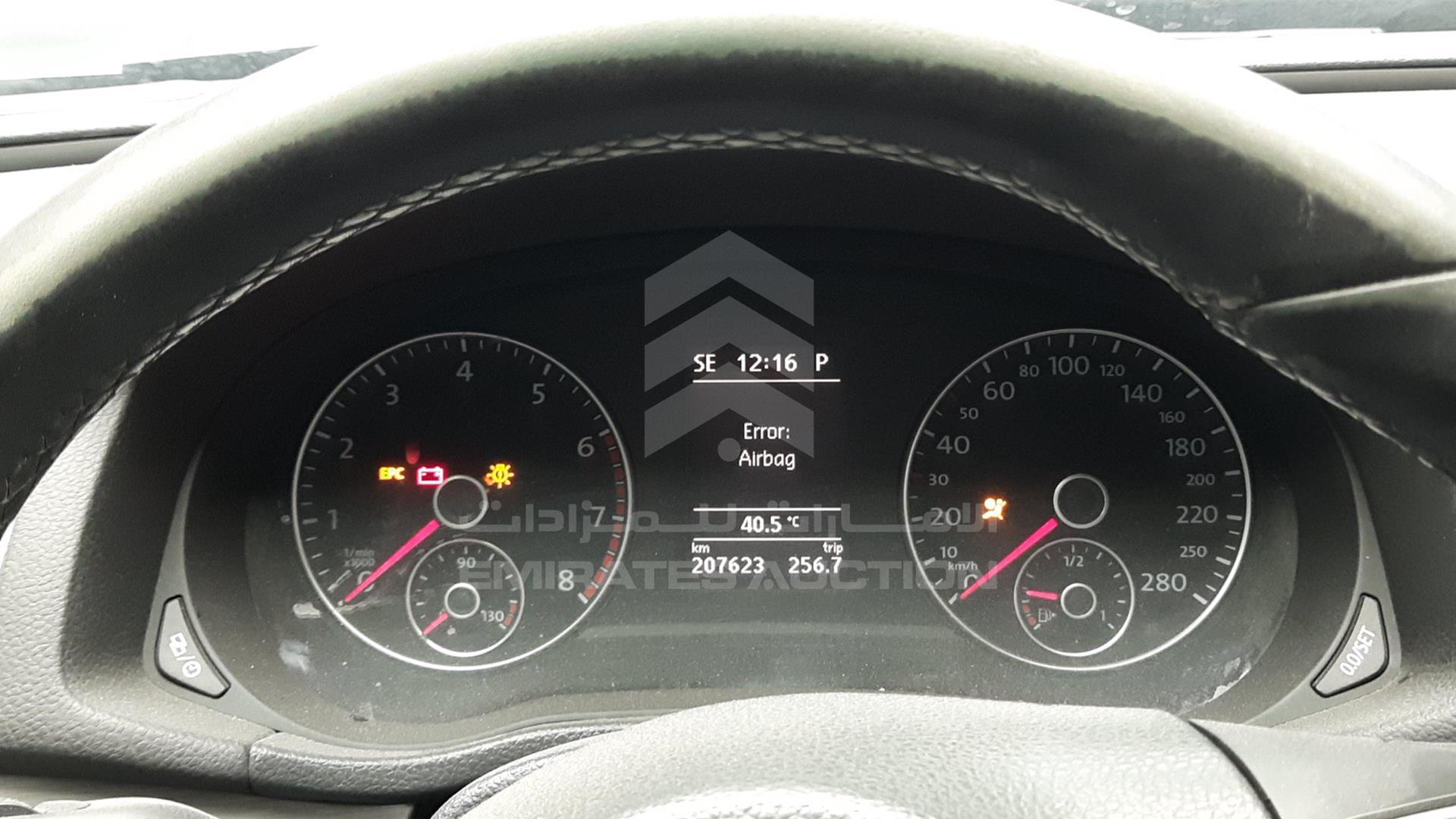 2014 VOLKSWAGEN PASSAT VIN: WVWBR7A33EC028431