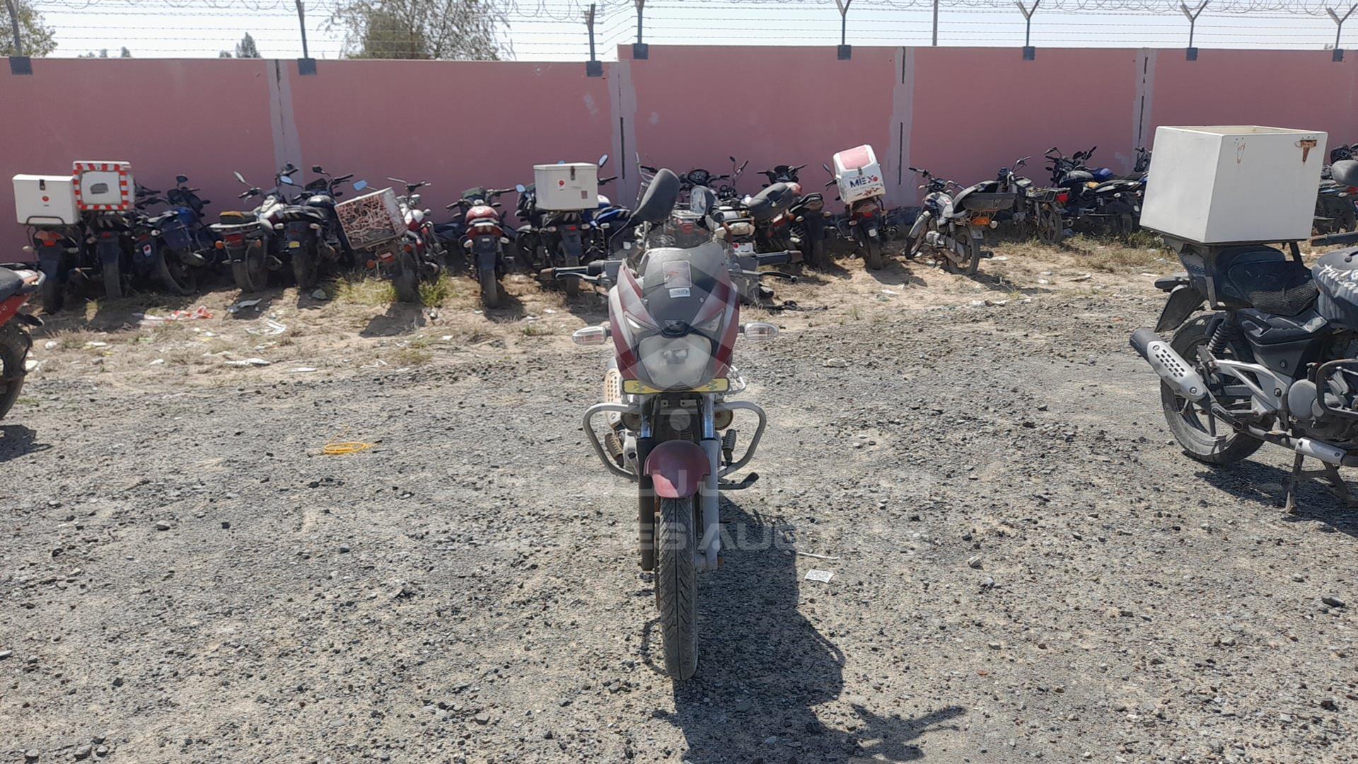 2009 BAJAJ 150 CC VIN: MD2DHDHZZRCF85515