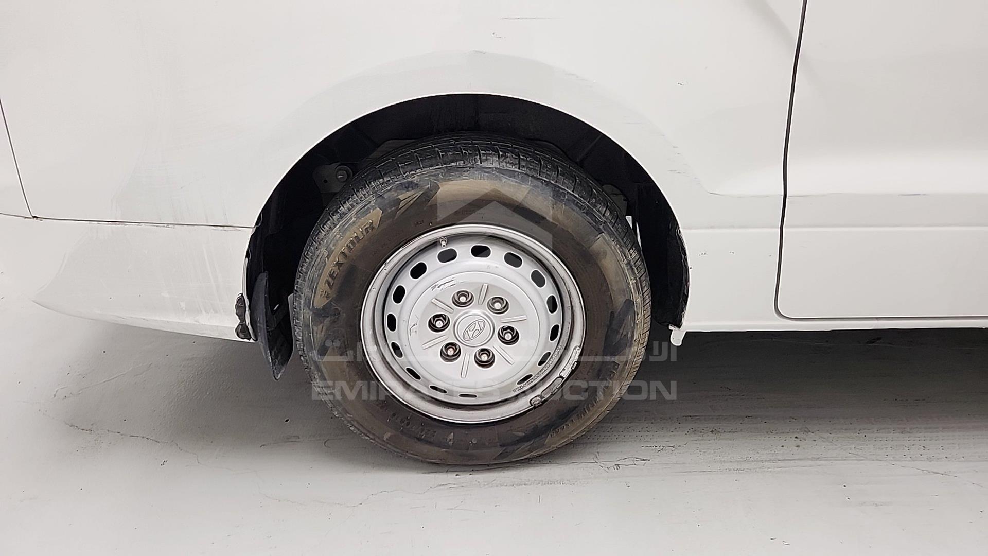 2021 HYUNDAI H1 VIN: KMJWA37R8MU187736