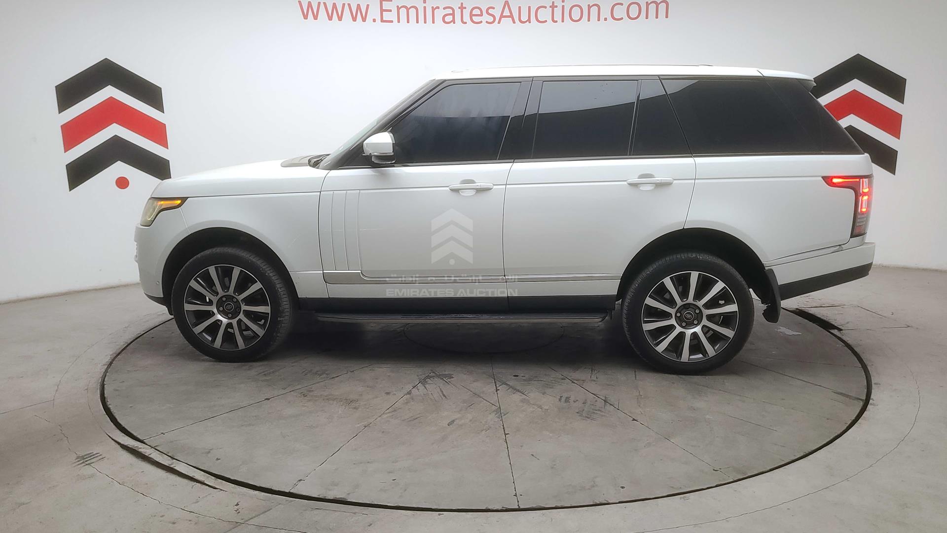 2015 RANGE ROVER HSE VIN: SALGA2DF7FA223492