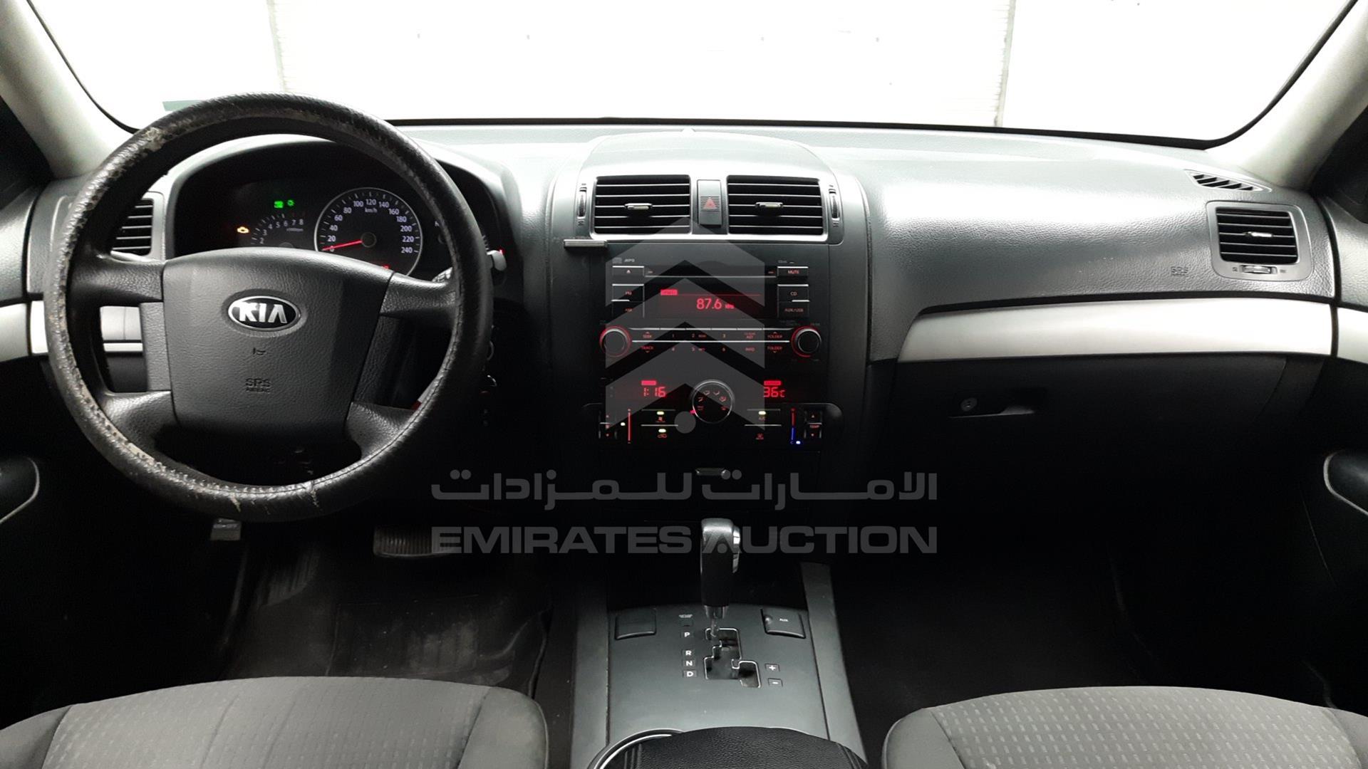 2016 KIA MOHAVE VIN: KNAKM8118G5146854