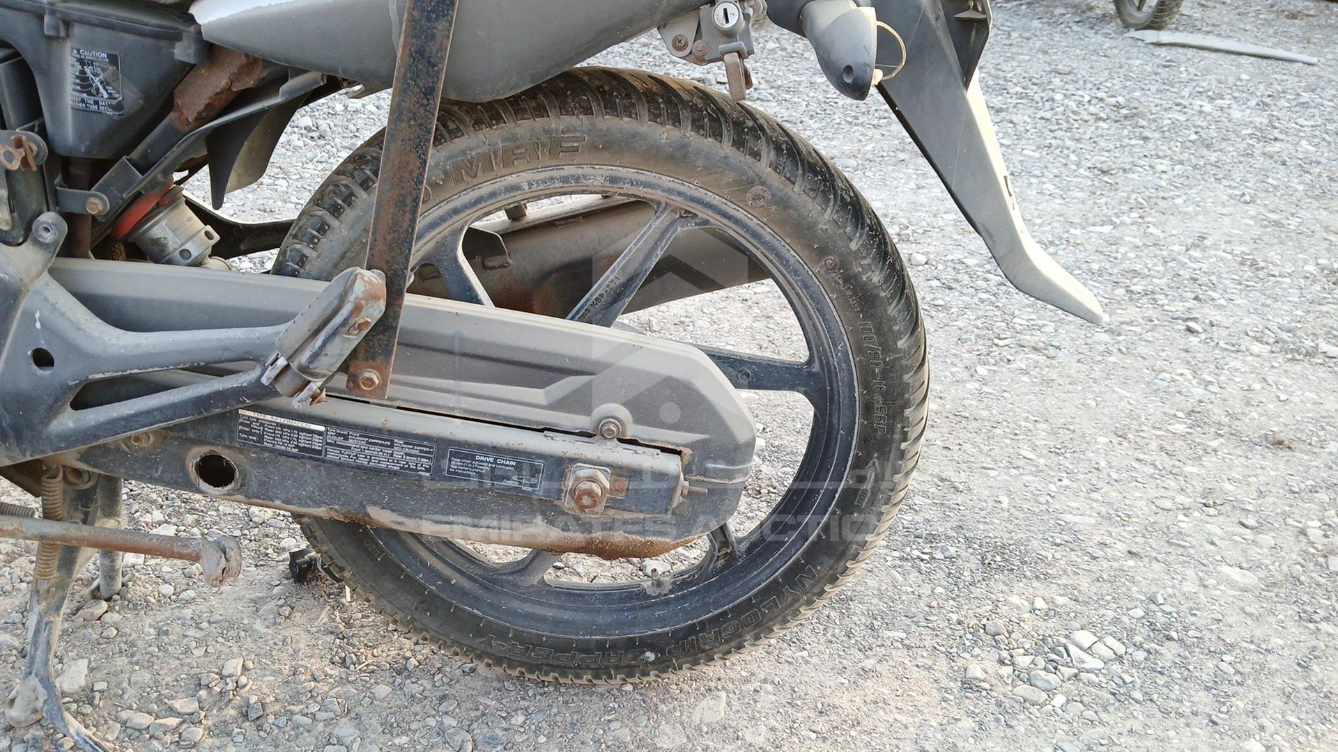 2010 HONDA CBF 150 VIN: ME4KC093CA8133261