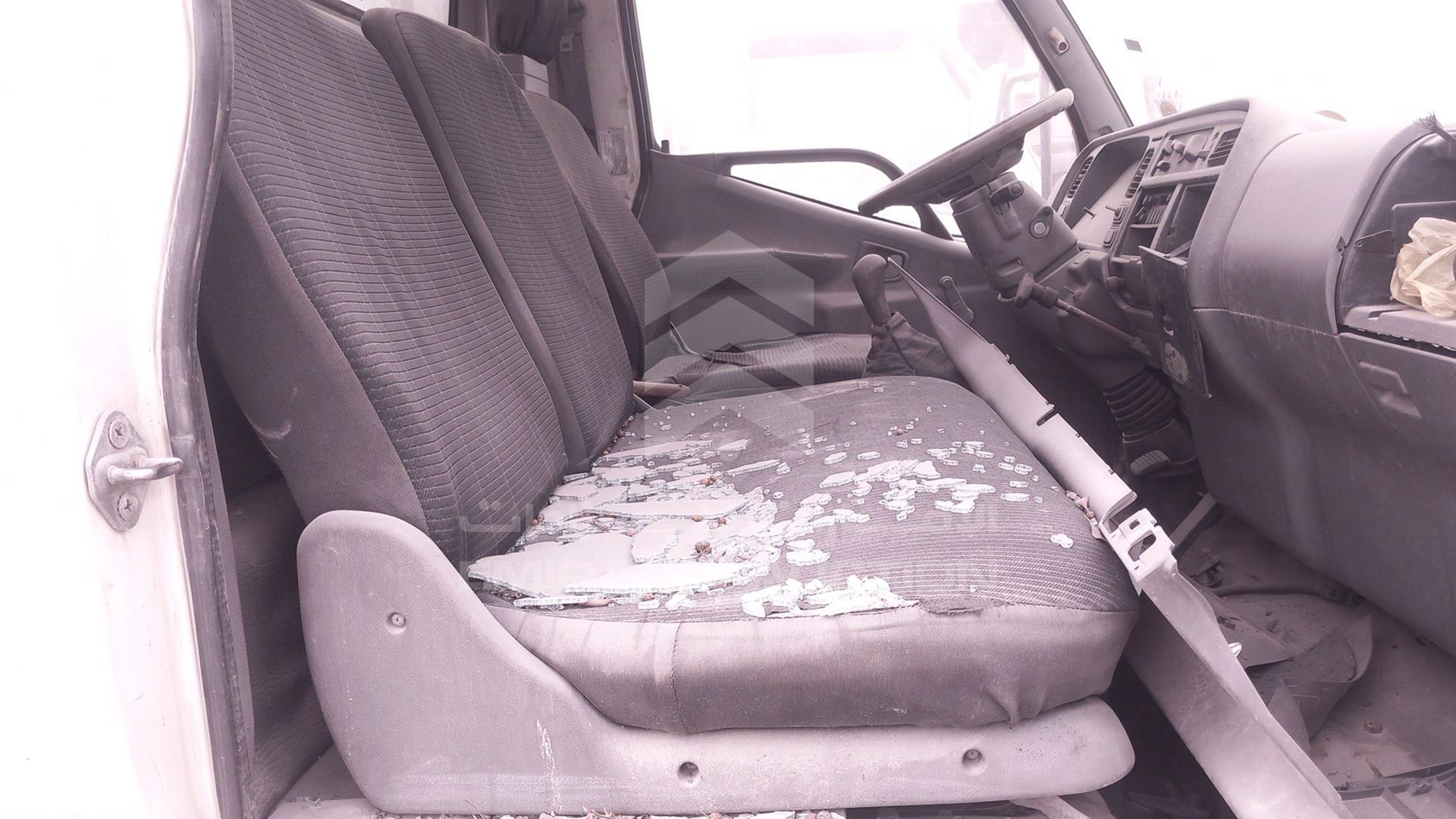 2002 MITSUBISHI CANTER VIN: JJ7BCE1K92L007007