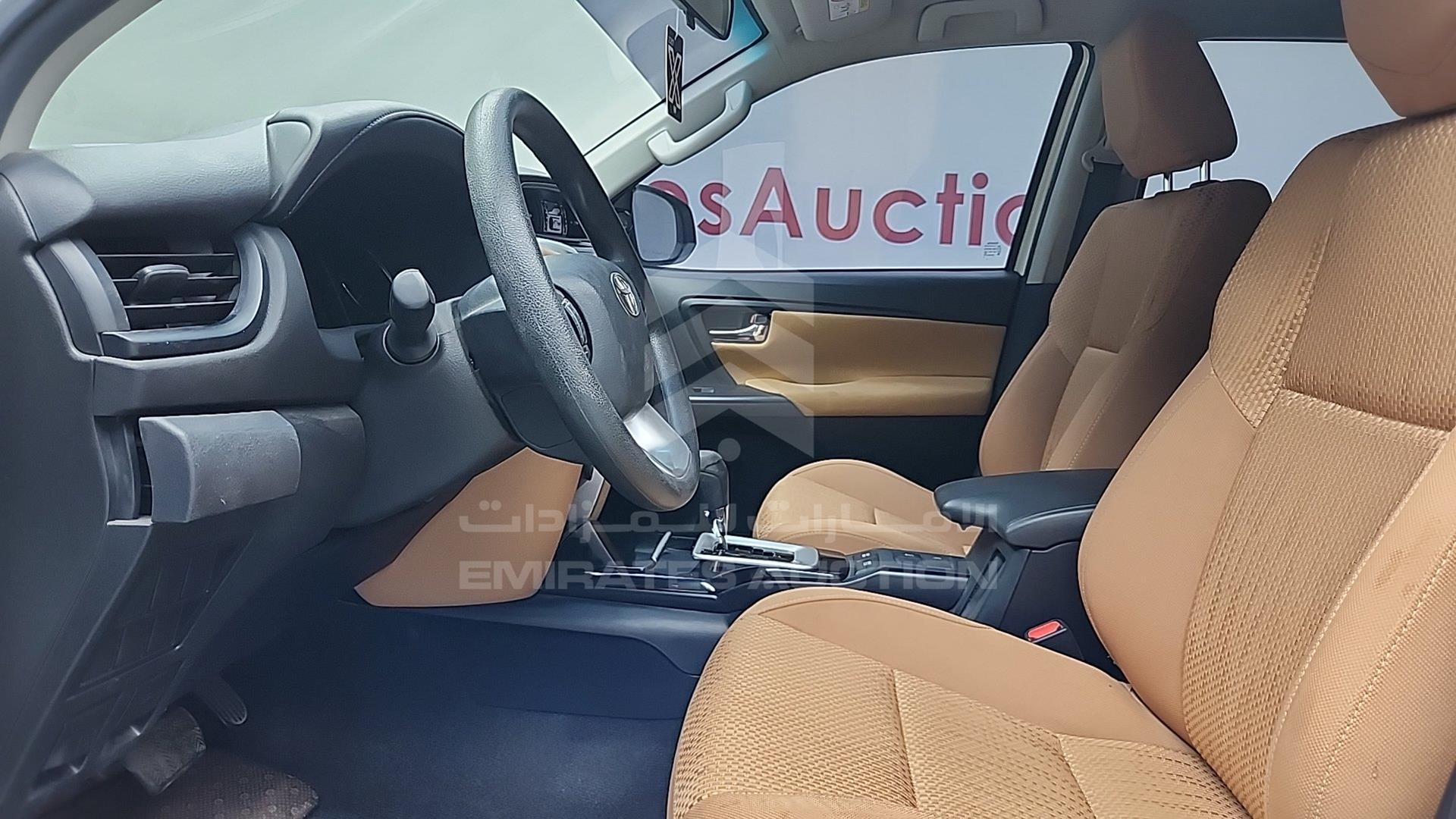 2019 TOYOTA FORTUNER VIN: MHFDX8FS8K0099890