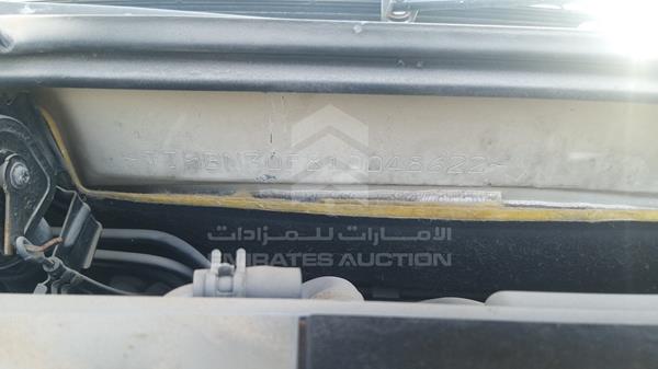 Lexus LS 430 2001 JTHBN30F810048622 Image 6