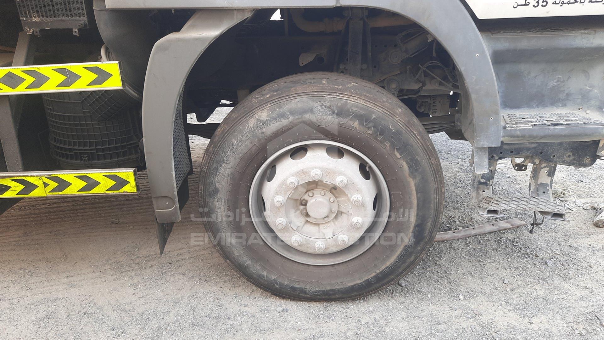 2008 MERCEDES ACTROS VIN: WDAKHCAA48L280335