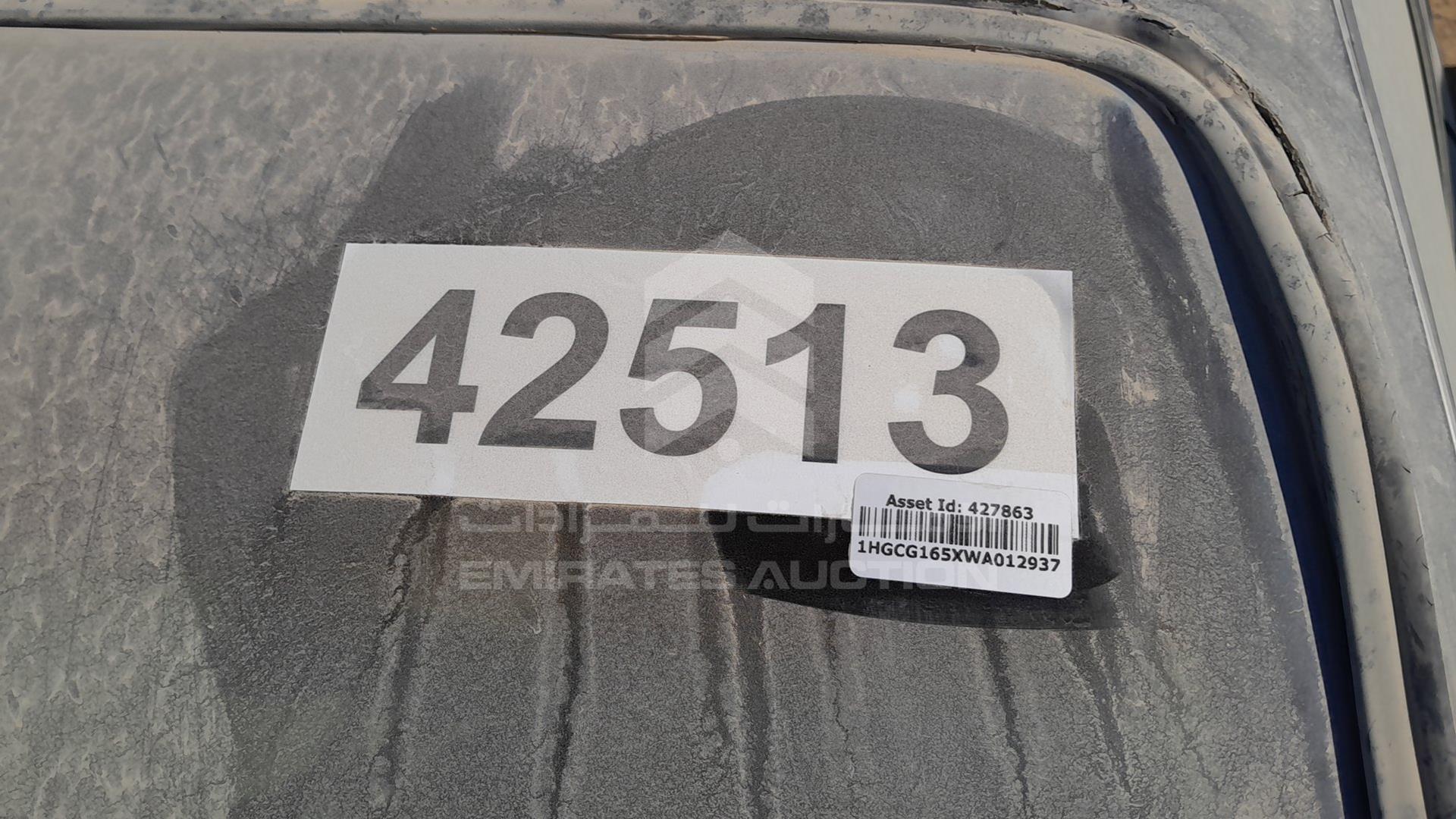1998 HONDA ACCORD VIN: 1HGCG165XWA012937