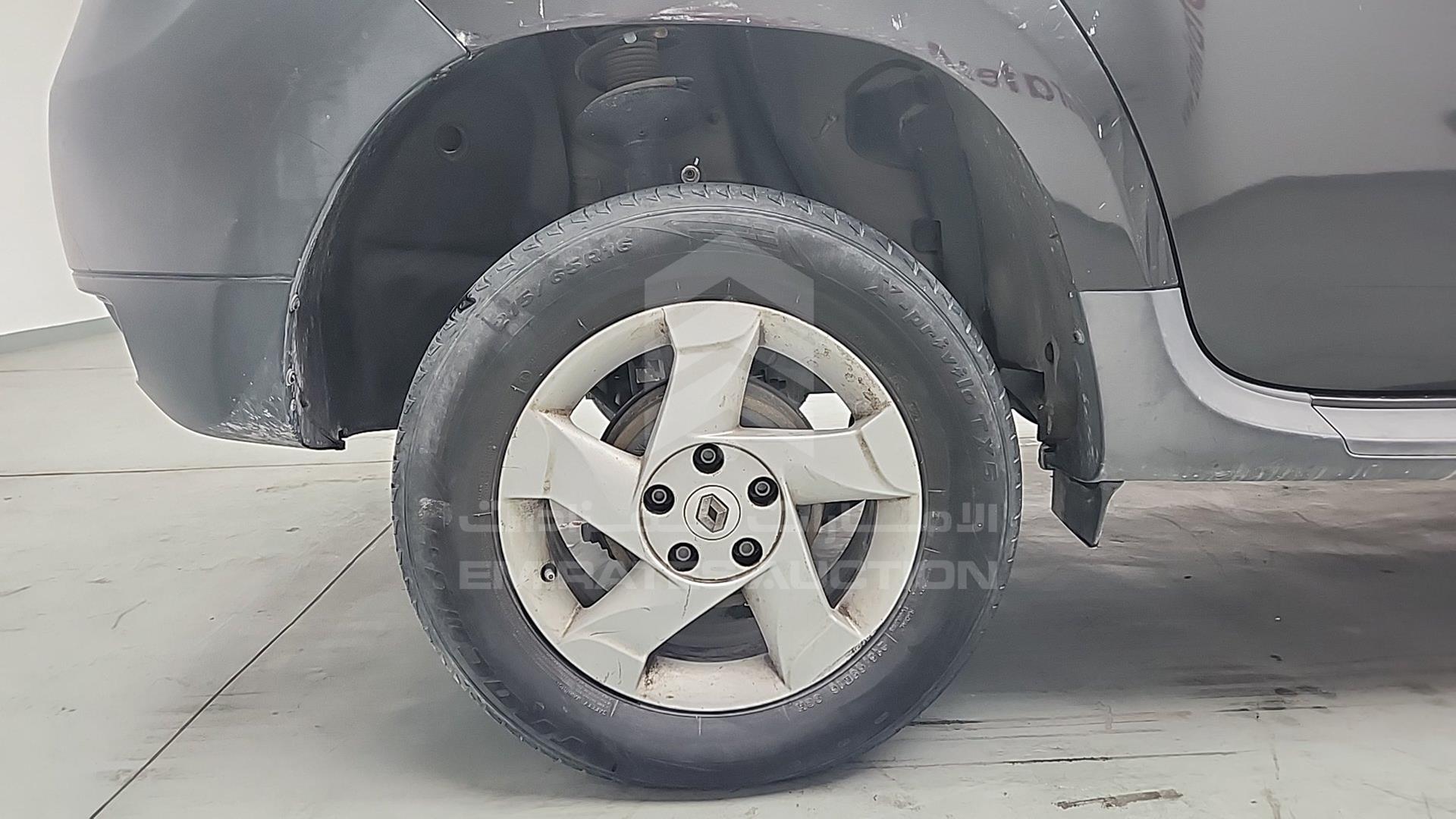 2018 RENAULT DUSTER VIN: VF1HSRGJ1JH575984