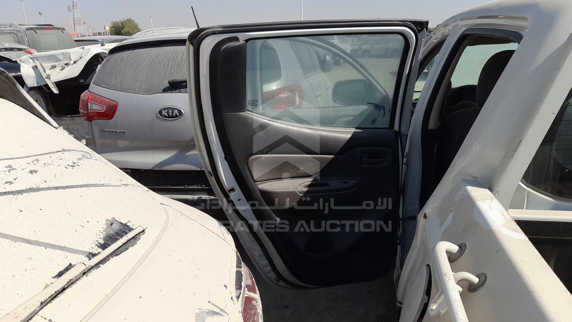 2016 MITSUBISHI L 200 VIN: MMBJNKJ40GH072467