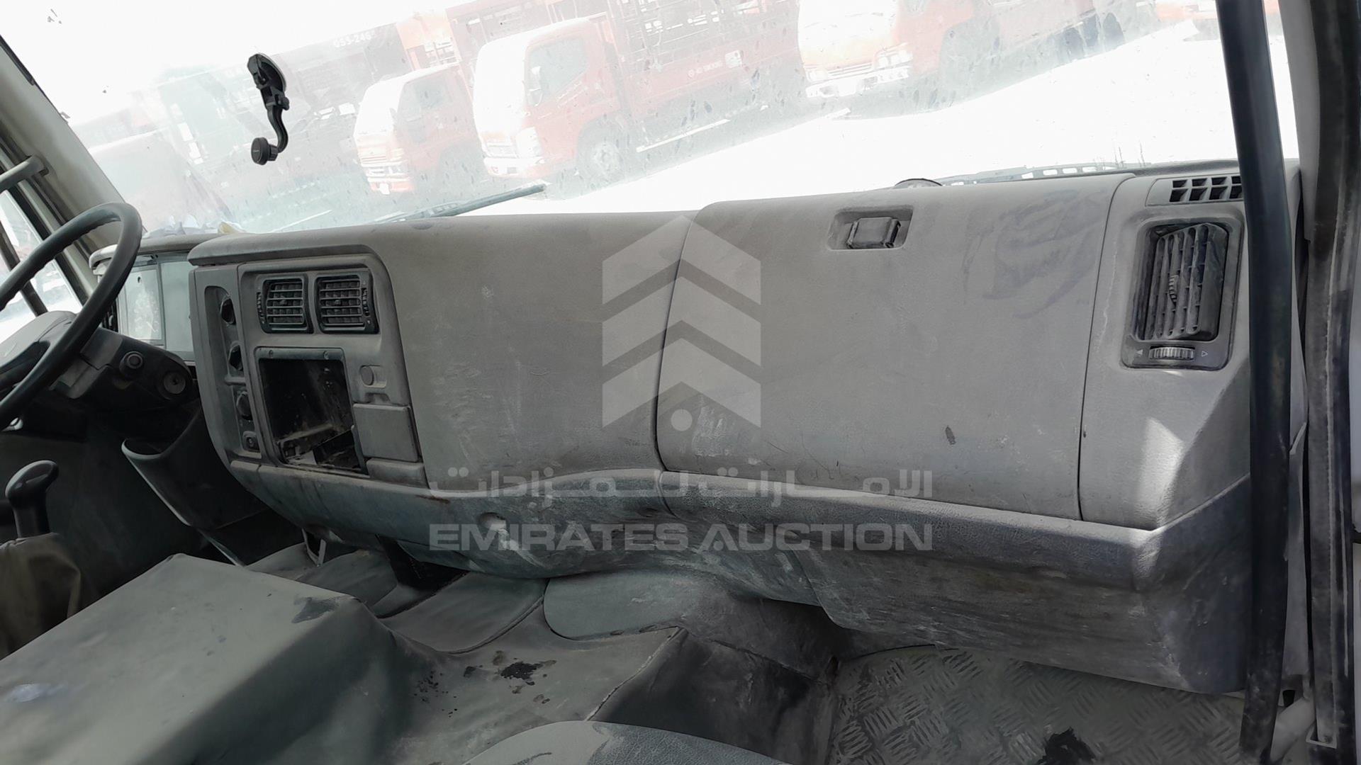 2006 RENAULT TRUCK VIN: VF633DVC06E106524