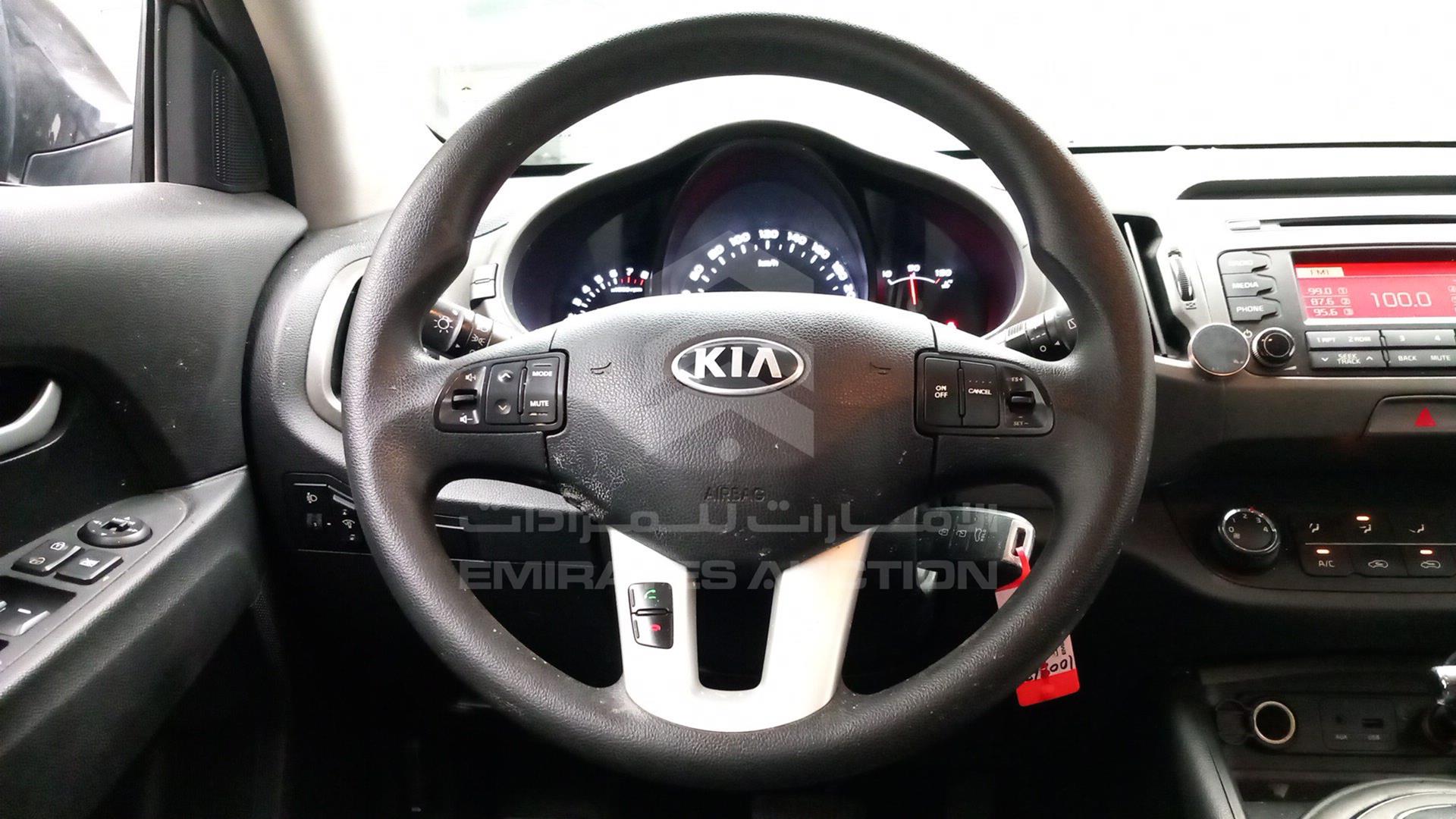 2015 KIA SPORTAGE VIN: U5YPB81A3FL602660