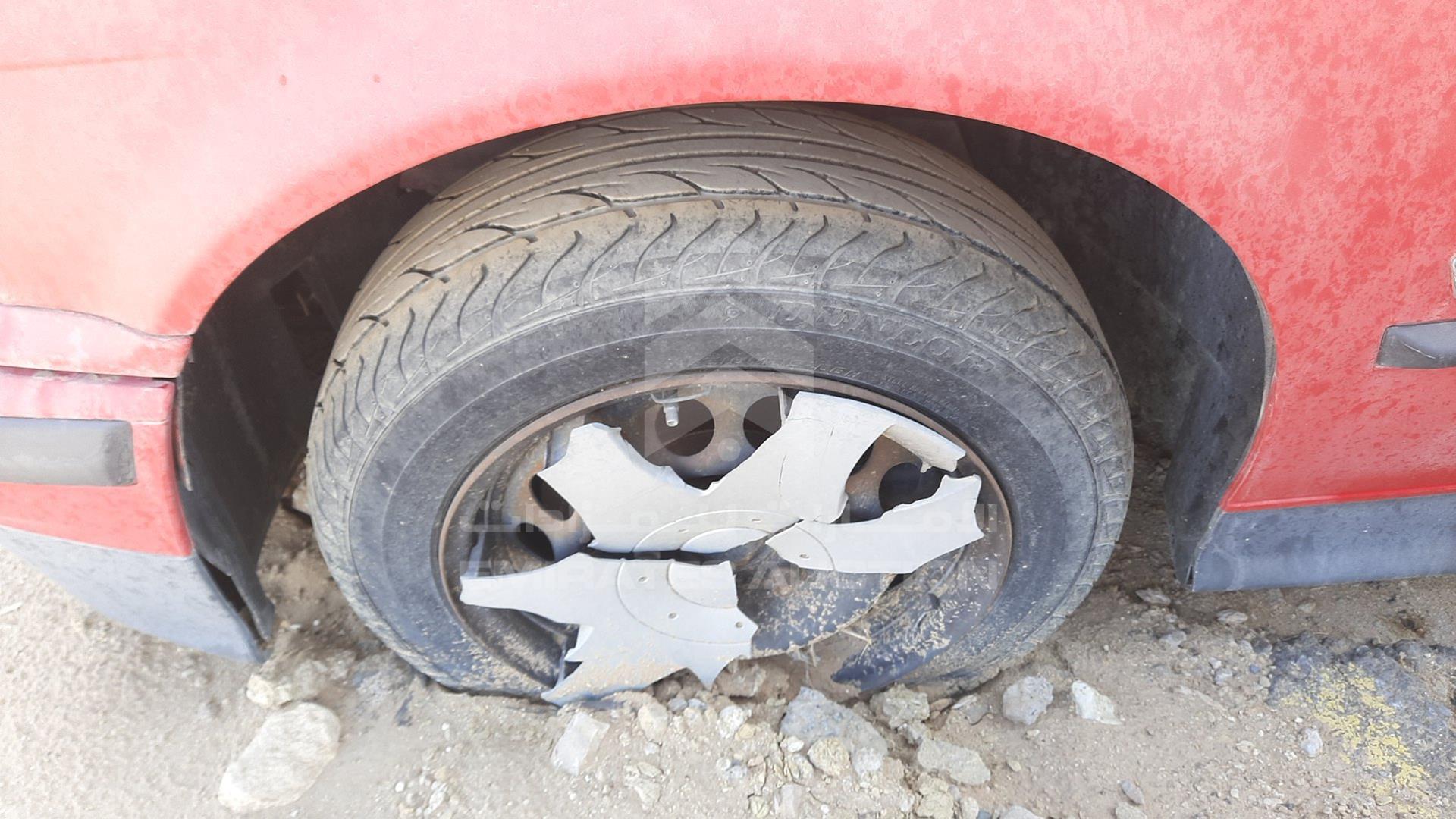 0 BMW 320I VIN: WBACB21060AL85024