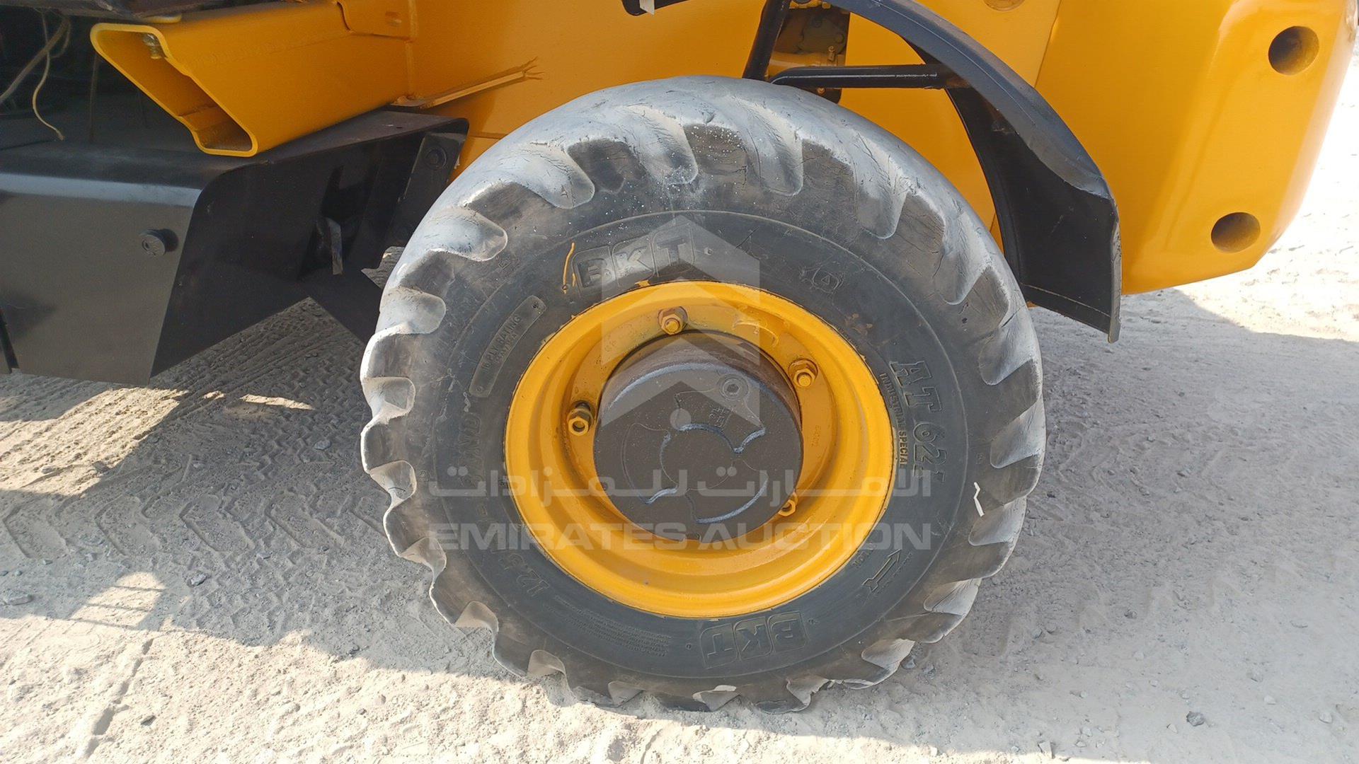 2022 JCB 530-110 VIN: RAJ5DD8MK03080638