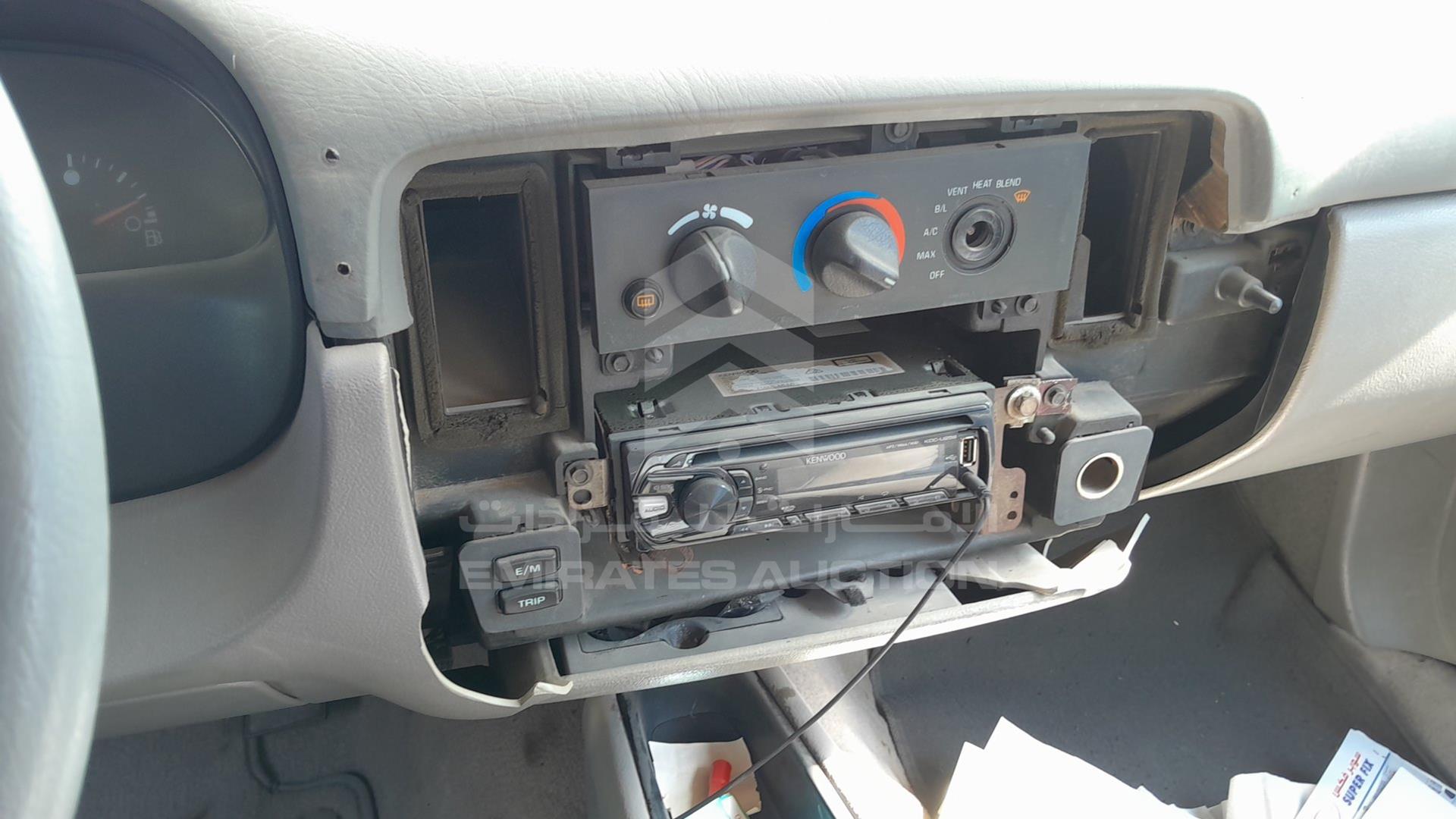 1996 CHEVROLET CAPRICE VIN: 1G1BL52PXTR166980