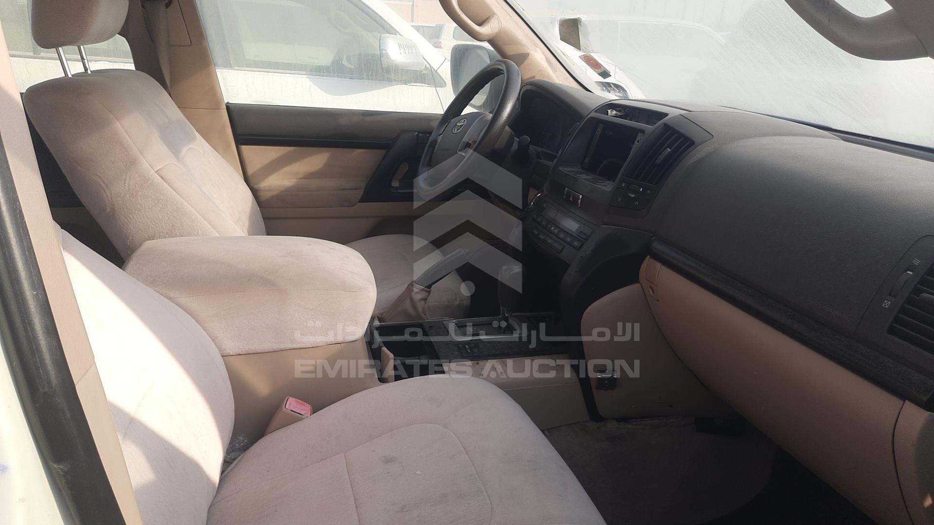 2013 TOYOTA LAND CRUISER VIN: JTMDU09J3D5072014
