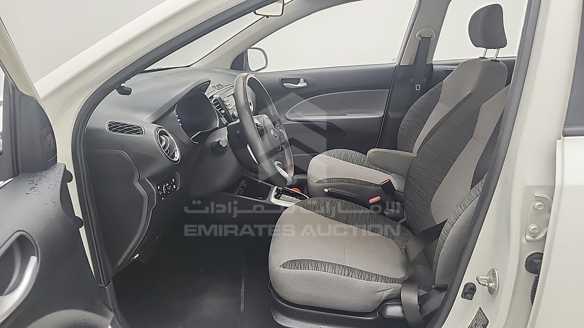2020 KIA PEGAS VIN: LJD0AA290L0123220
