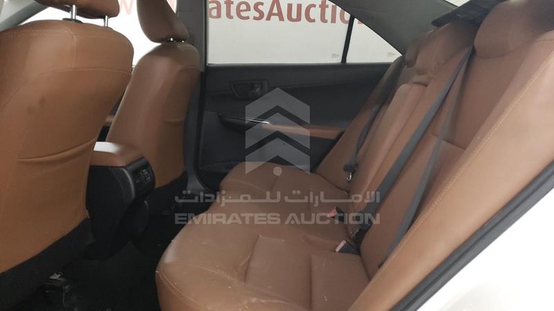 6T1BF9FK7FX563065 Auction: EmiratesAuction Lot: 409828 6T1BF9FK7FX563065 Toyota Camry 2015 WHITE Photo 23