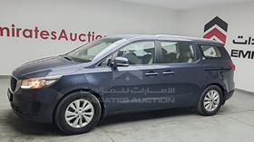 2016 Kia Carnival — Front Left Angle — Photo 5 — Thumbnail